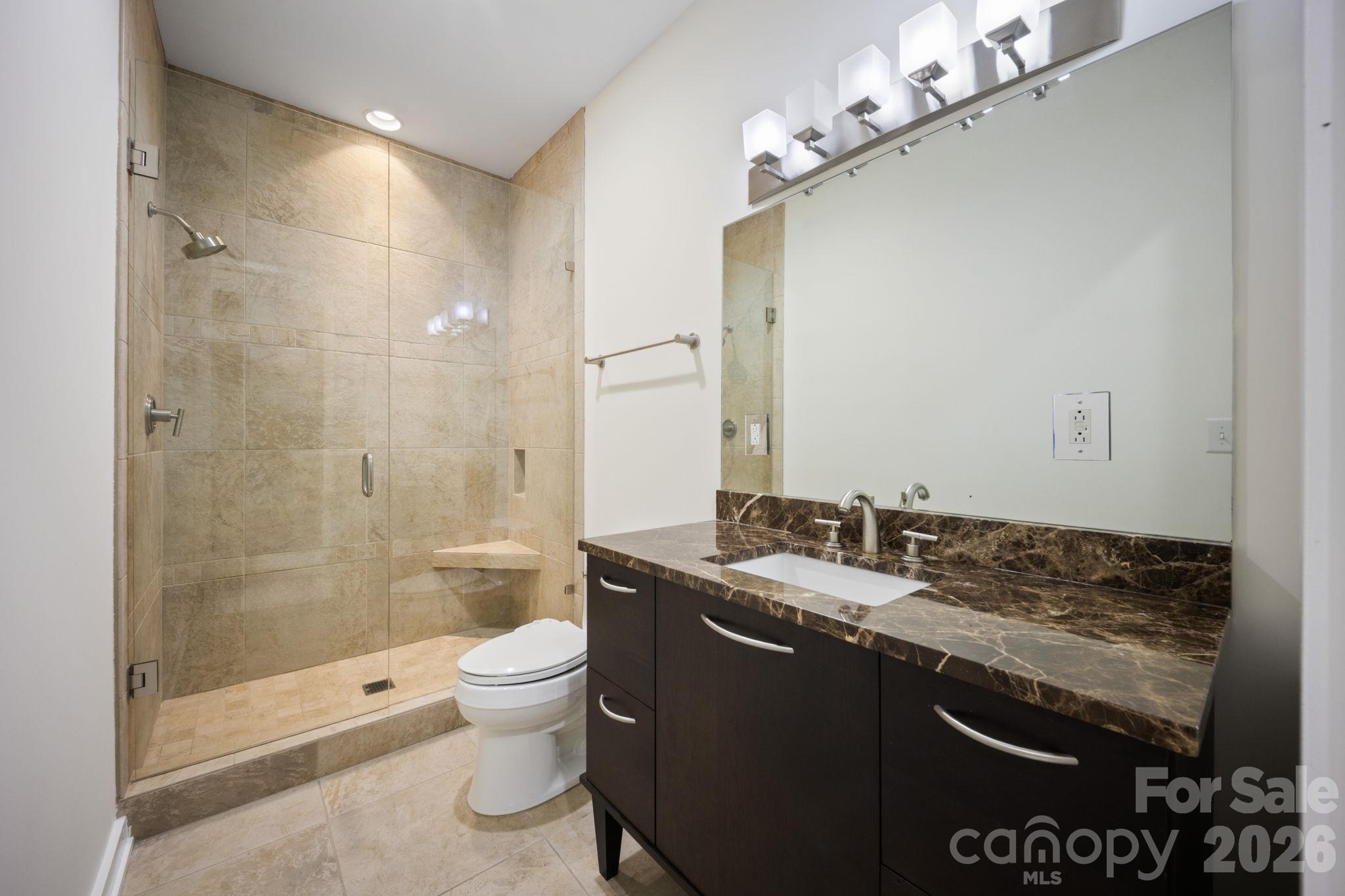 Condominium at 139 Tryon Street, Charlotte, photo 20 of 41