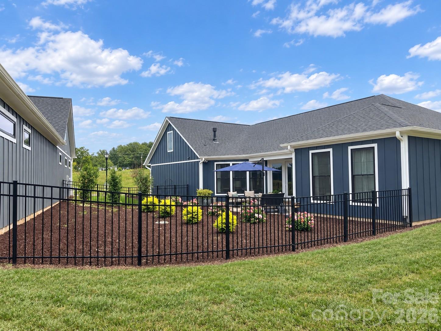 Single Family Residence at 112 Alenda Lux Circle, Mooresville, photo 39 of 48