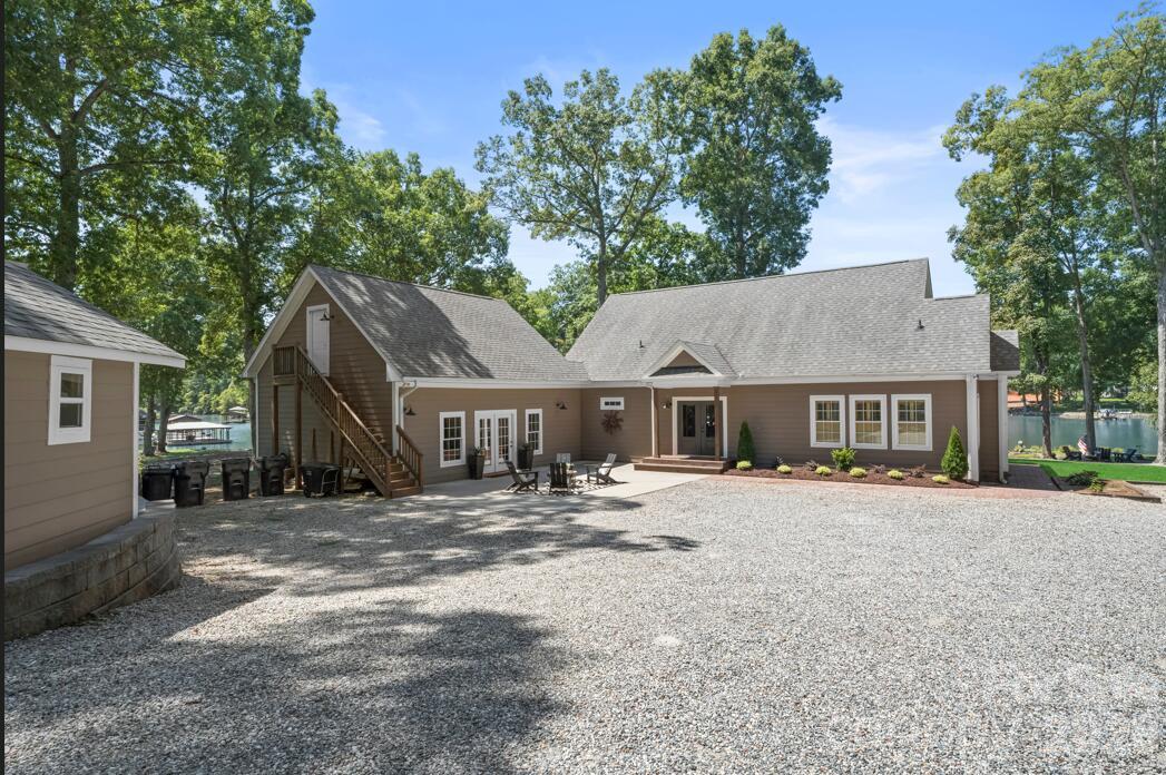 Single Family Residence at 114 Kilkee Lane, Mooresville, photo 36 of 36