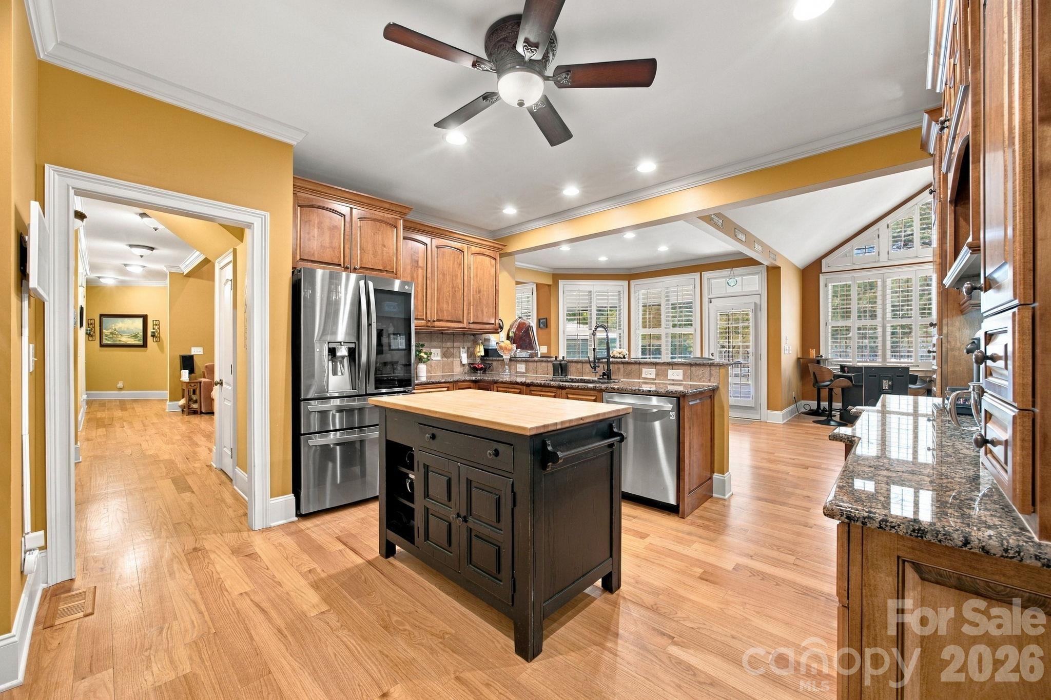 Single Family Residence at 6026 Stonepath Lane, Waxhaw, photo 15 of 48