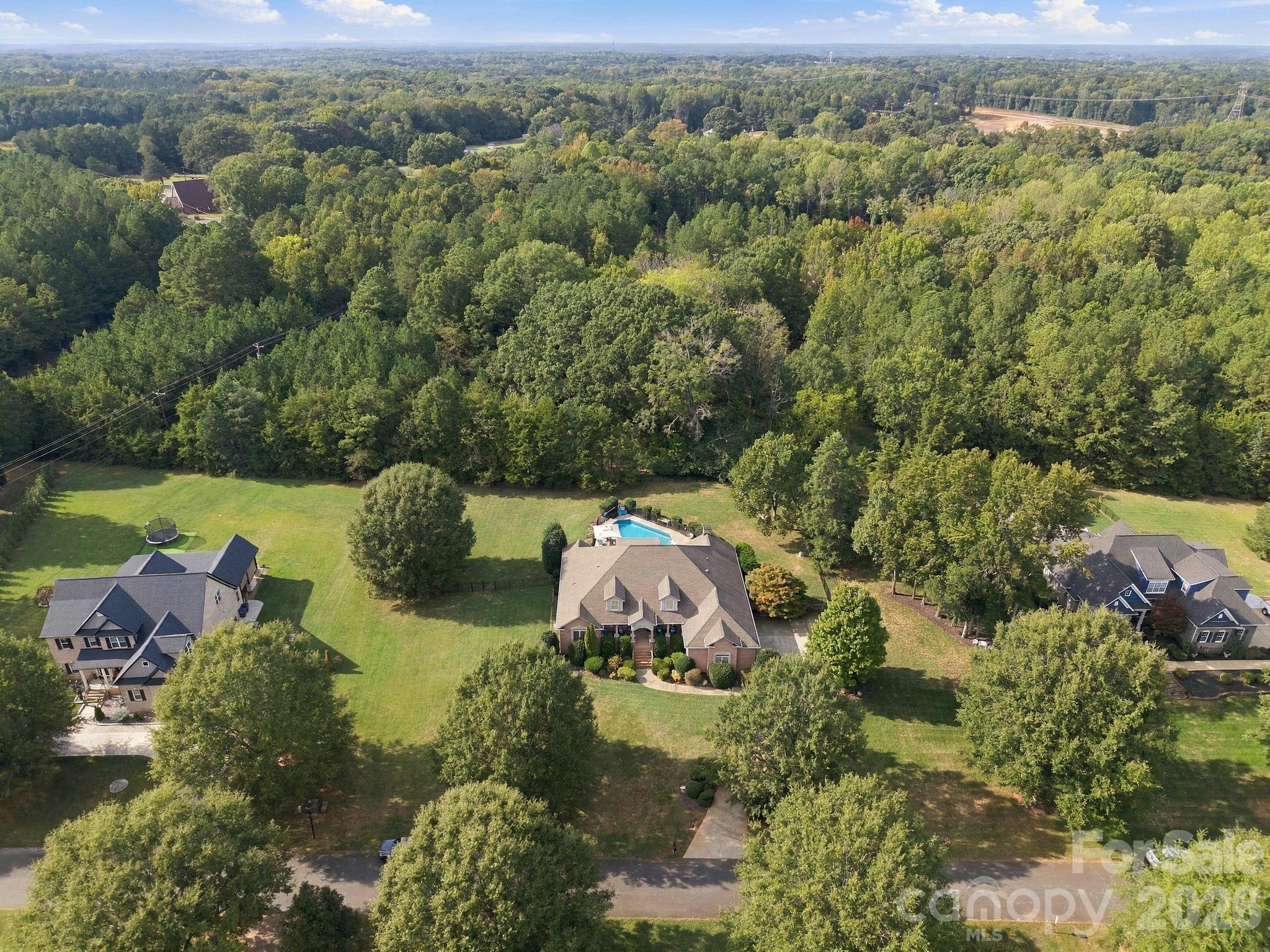 Single Family Residence at 6026 Stonepath Lane, Waxhaw, photo 46 of 48