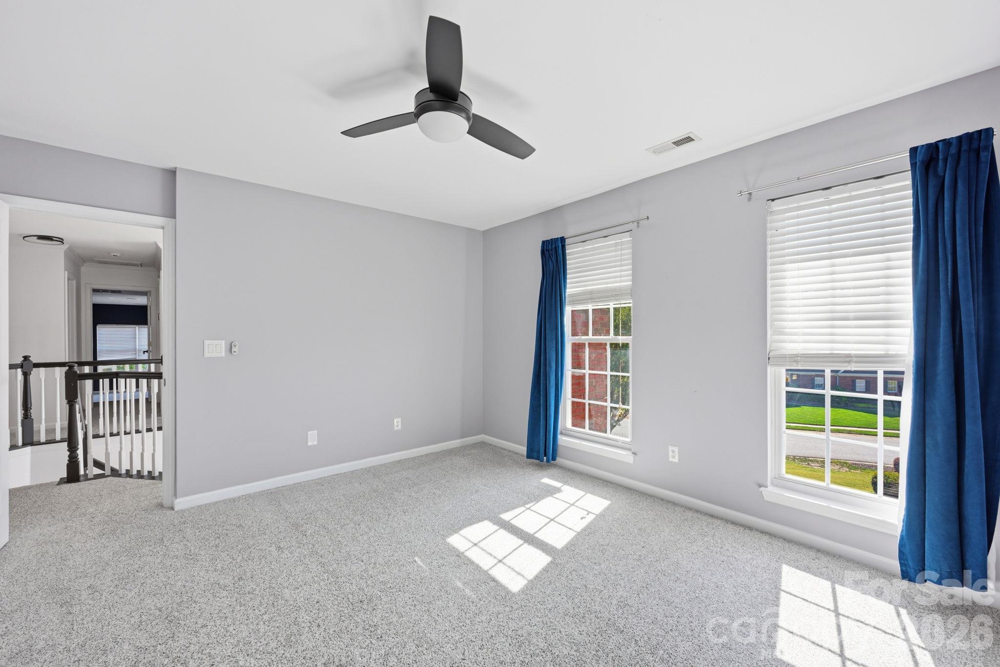 Single Family Residence at 15737 Agincourt Drive, Huntersville, photo 23 of 48