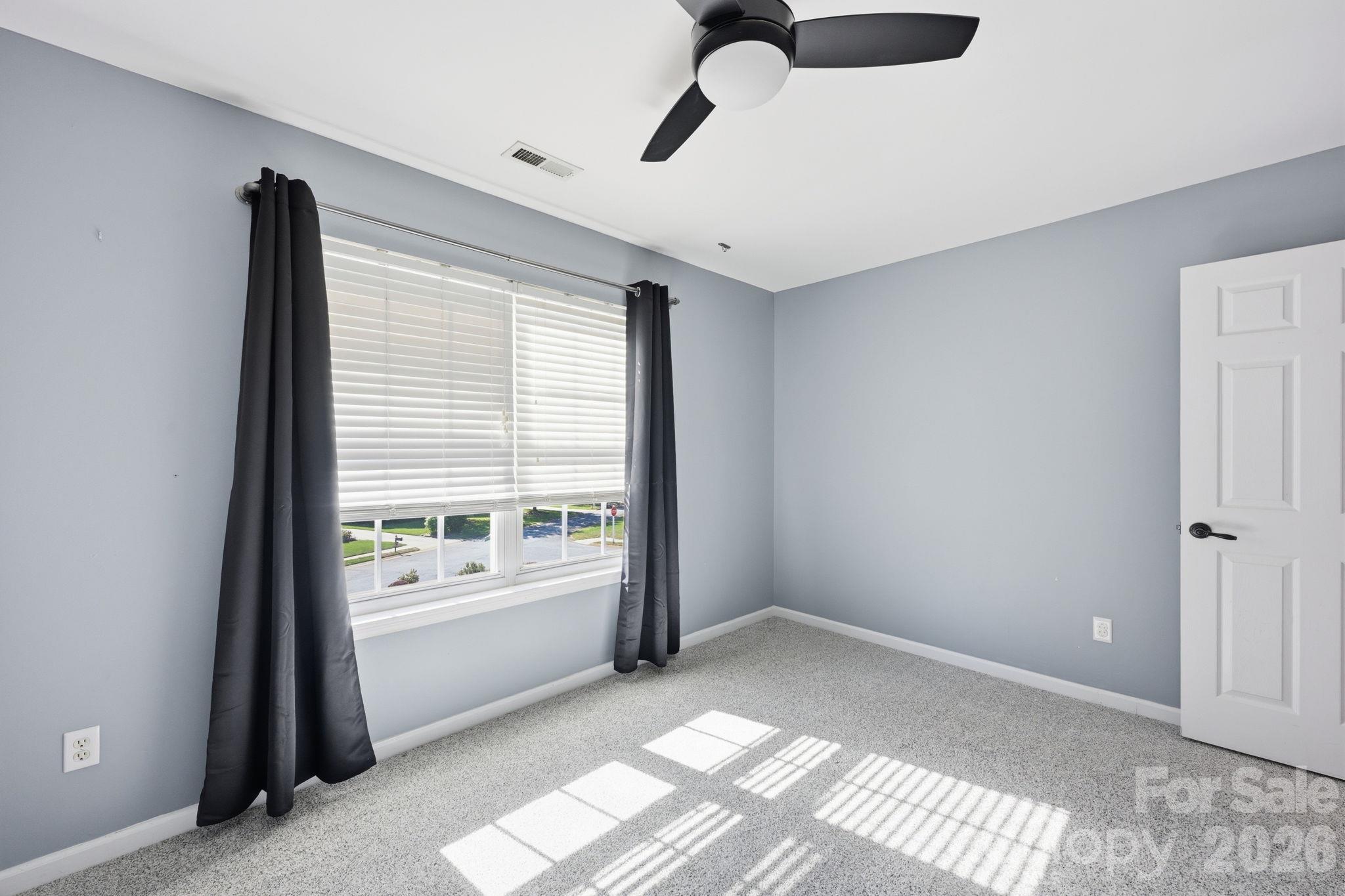 Single Family Residence at 15737 Agincourt Drive, Huntersville, photo 34 of 48