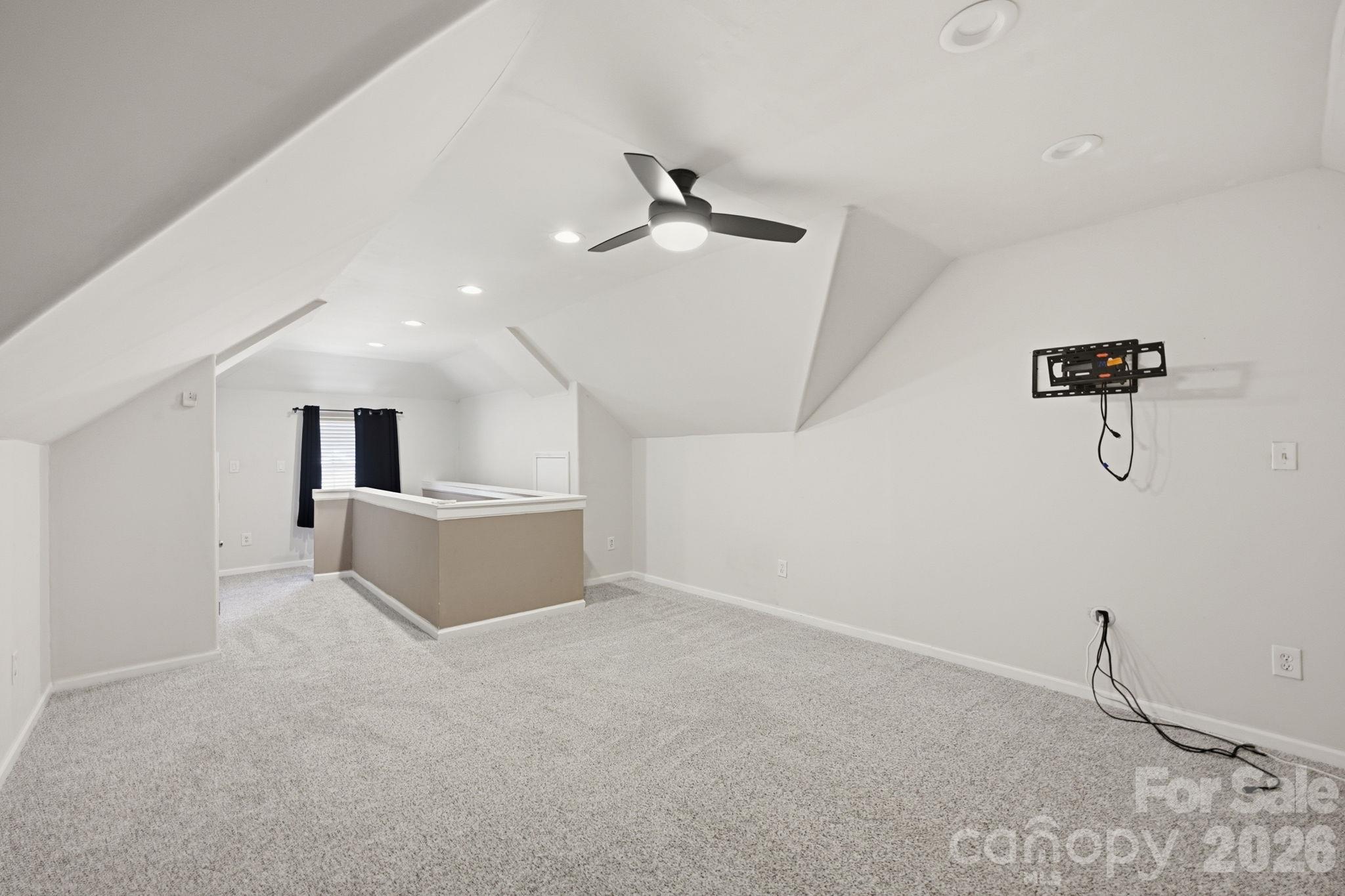Single Family Residence at 15737 Agincourt Drive, Huntersville, photo 39 of 48