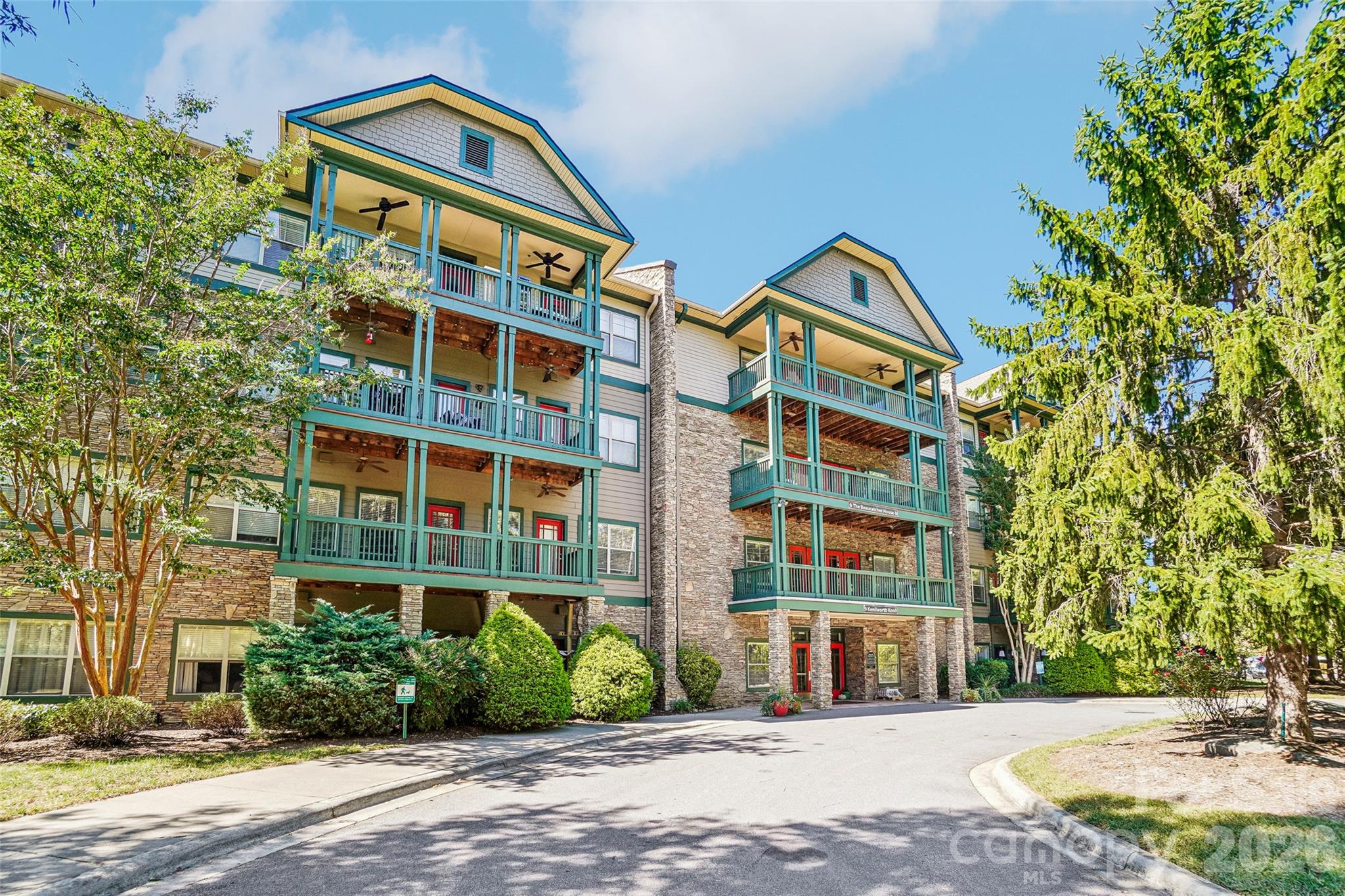 9 Kenilworth Knolls