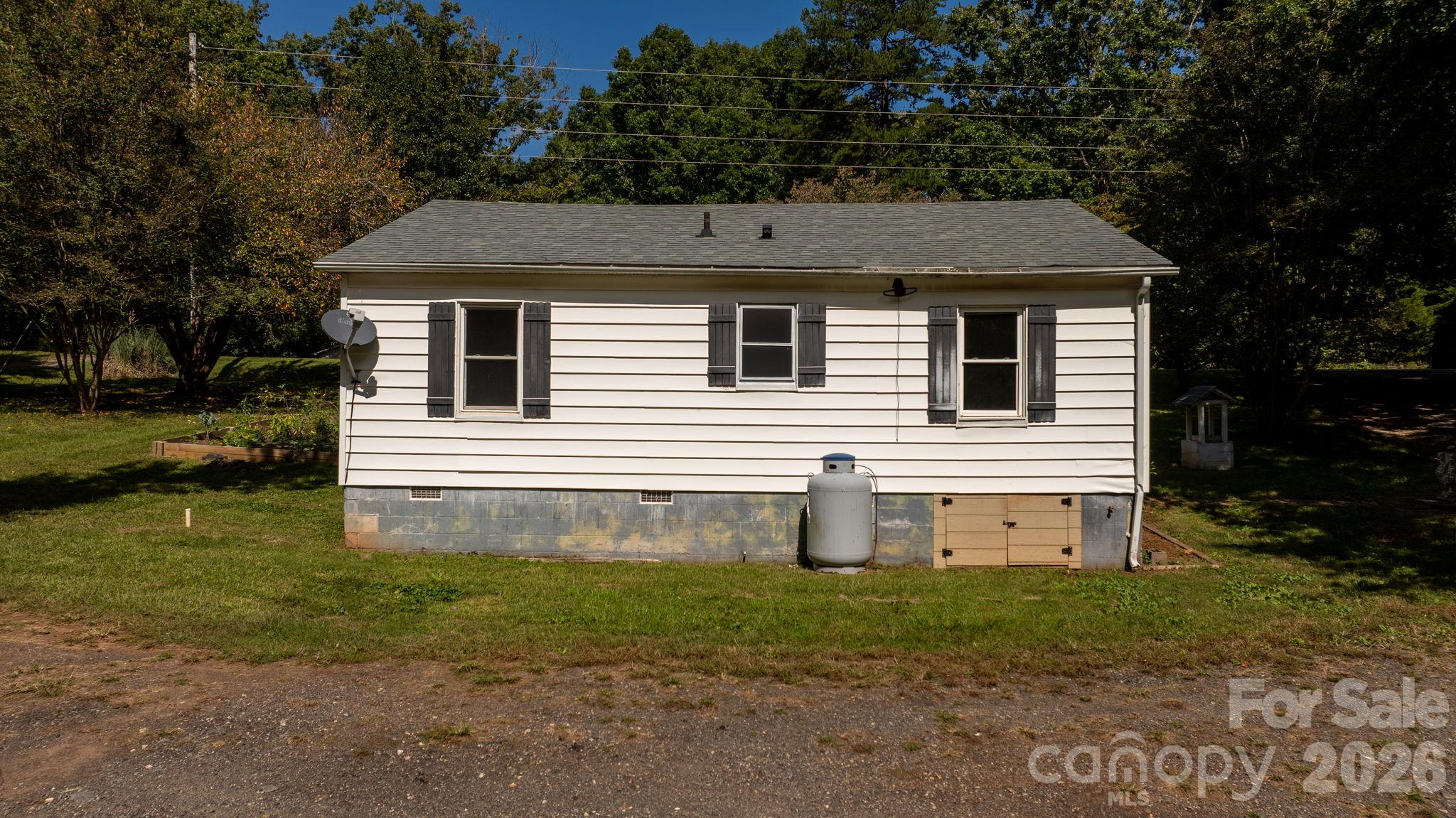 Single Family Residence at 6048 Sugar Loaf Road, Connelly Springs, photo 24 of 34