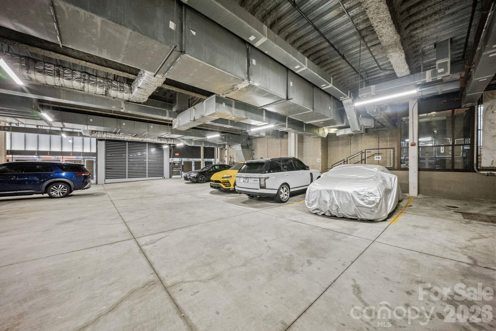 Condominium at 139 Tryon Street, Charlotte, photo 41 of 41