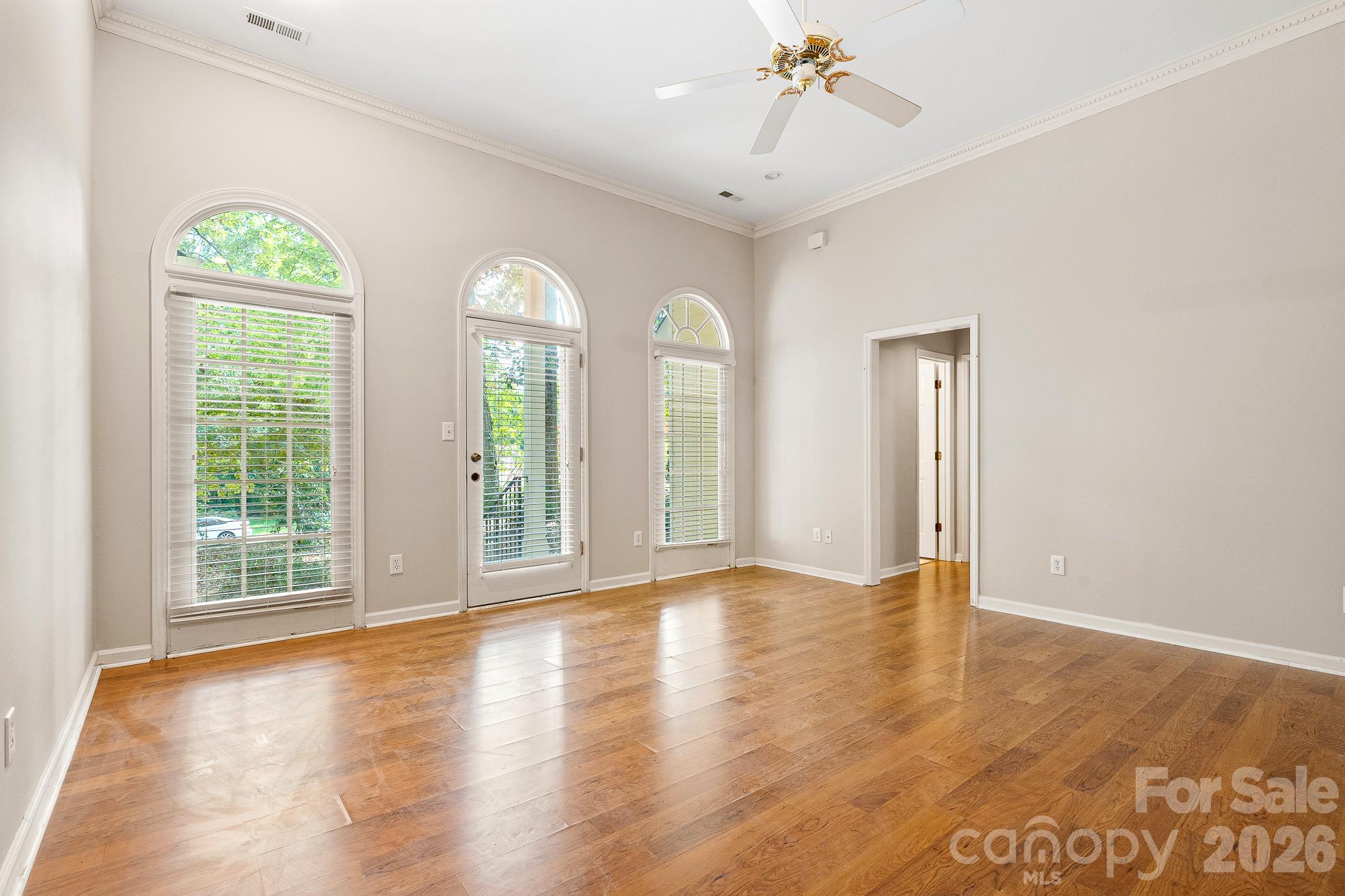 Single Family Residence at 8311 Poplar Grove Circle, Waxhaw, photo 3 of 40