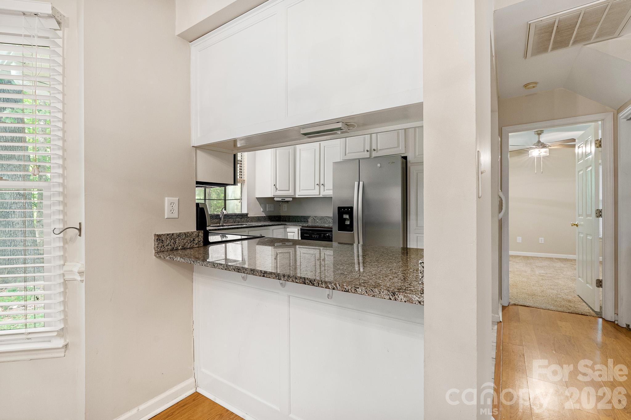 Single Family Residence at 8311 Poplar Grove Circle, Waxhaw, photo 16 of 40