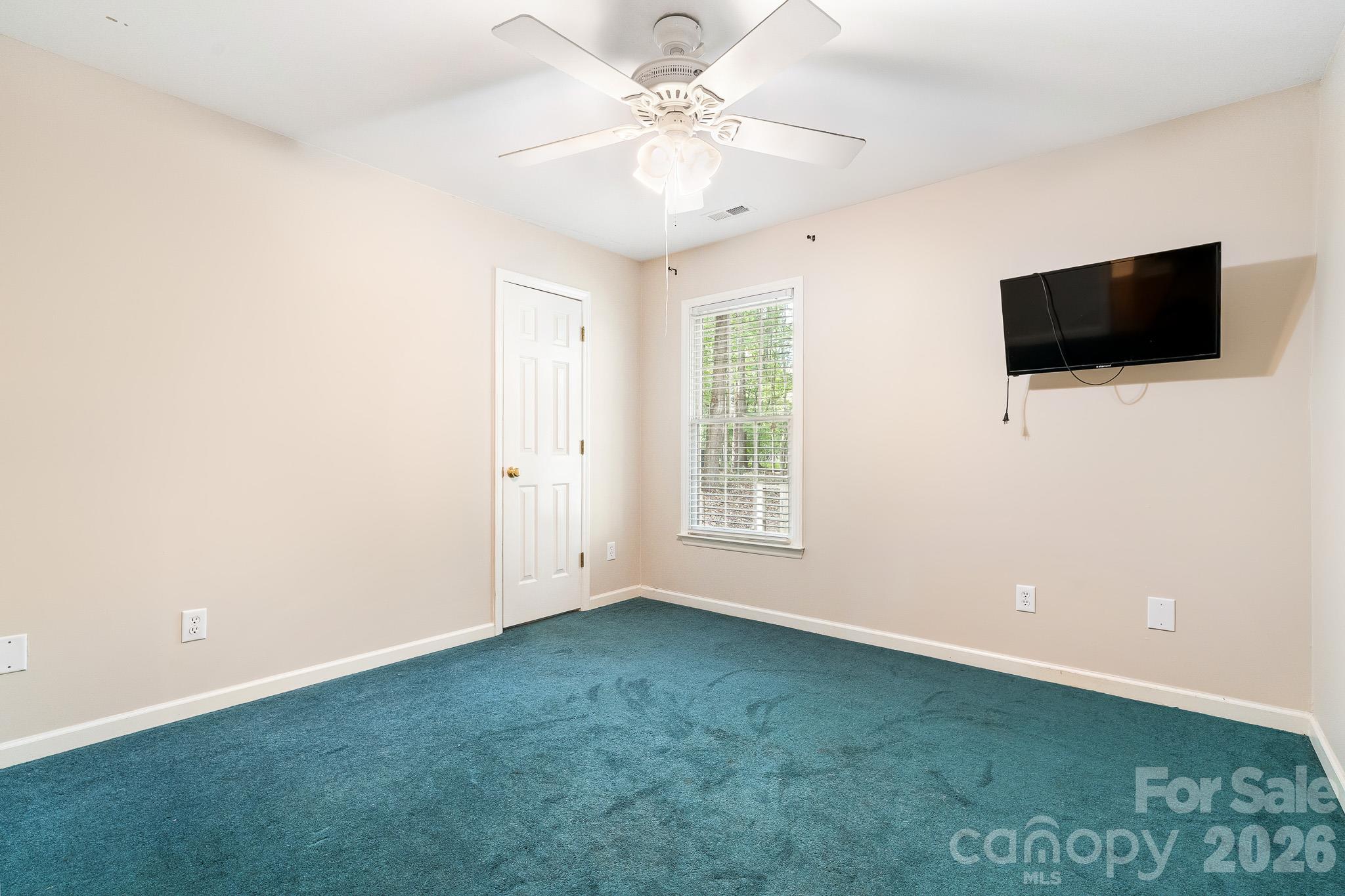 Single Family Residence at 8311 Poplar Grove Circle, Waxhaw, photo 23 of 40