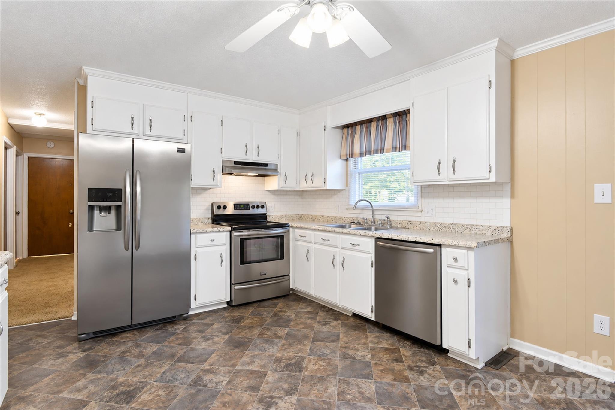 Single Family Residence at 4800 Club View Drive, Concord, photo 6 of 35