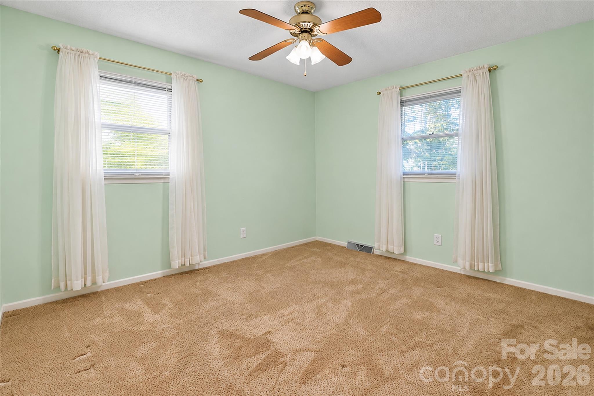Single Family Residence at 4800 Club View Drive, Concord, photo 22 of 35