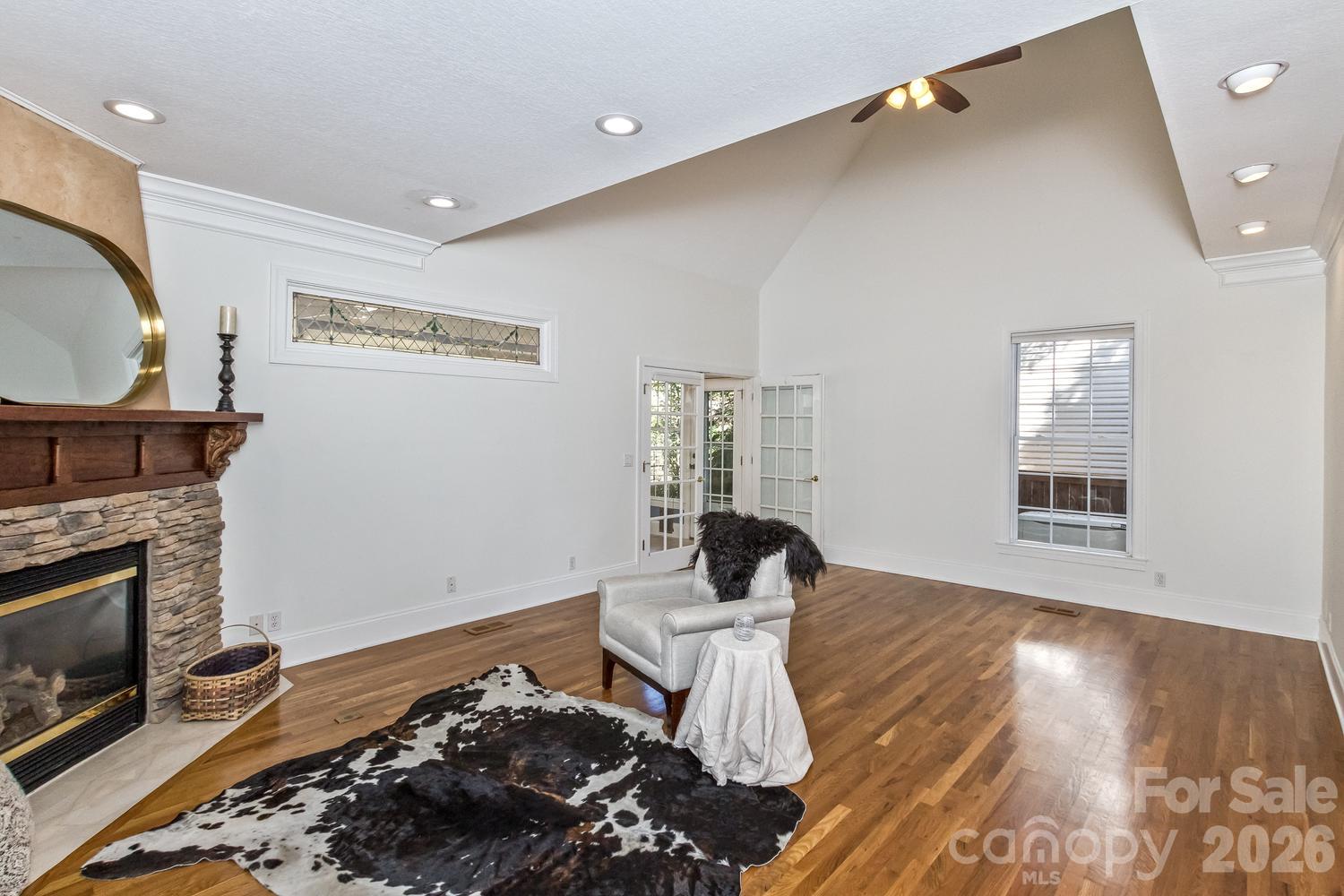 Single Family Residence at 105 Willow Oak Drive, Asheville, photo 17 of 48