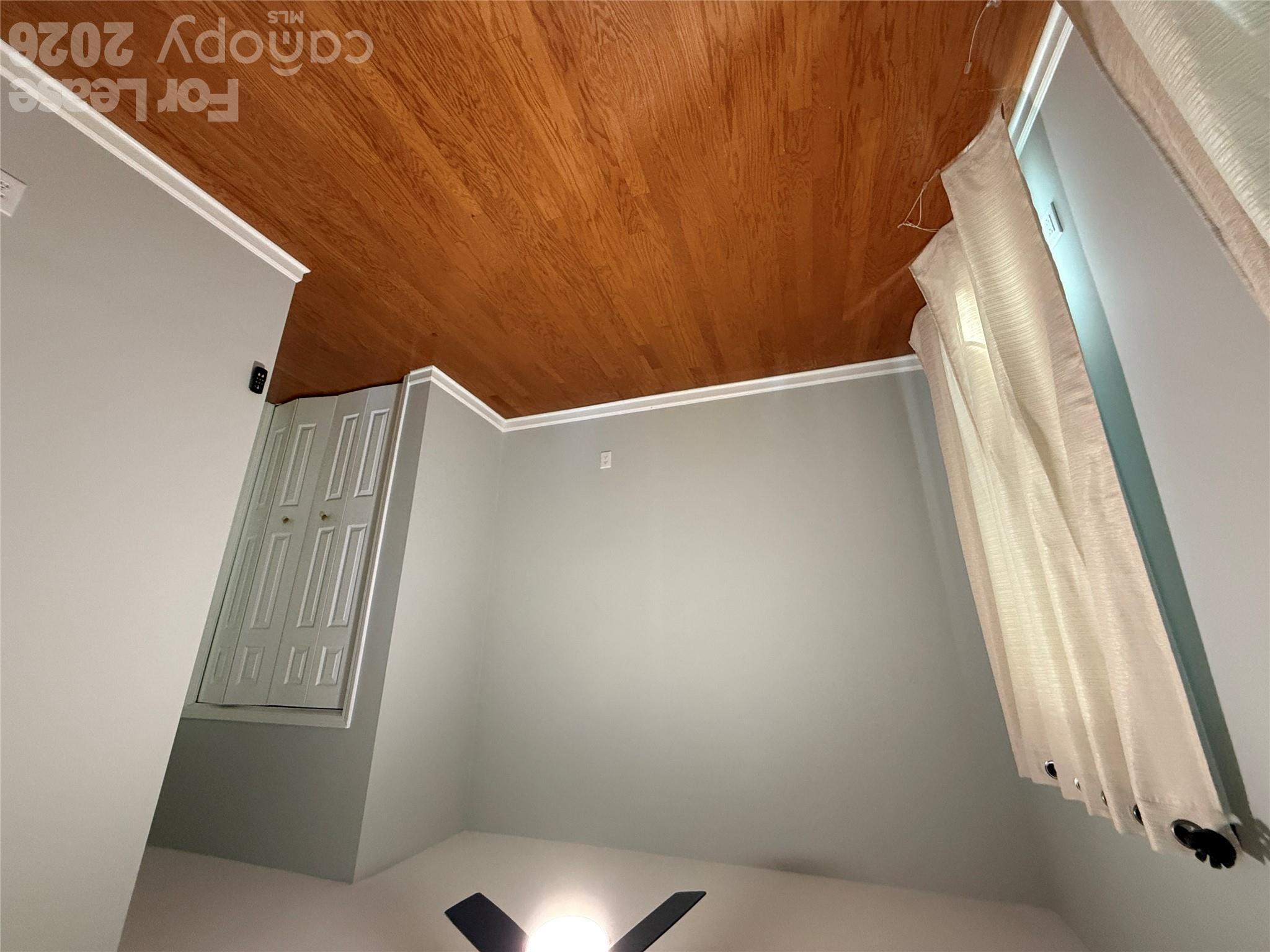 Single Family Residence at 8821 Oakham Street, Huntersville, photo 10 of 24