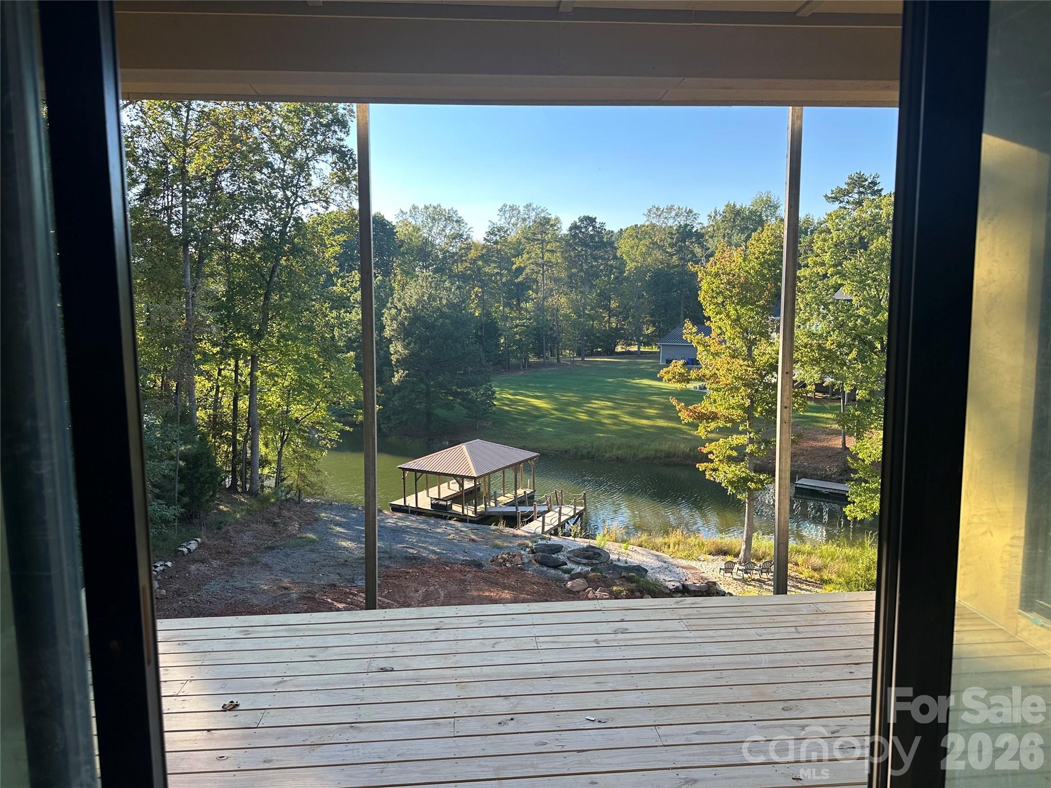 Single Family Residence at 541 Kemp Road, Mooresville, photo 6 of 12
