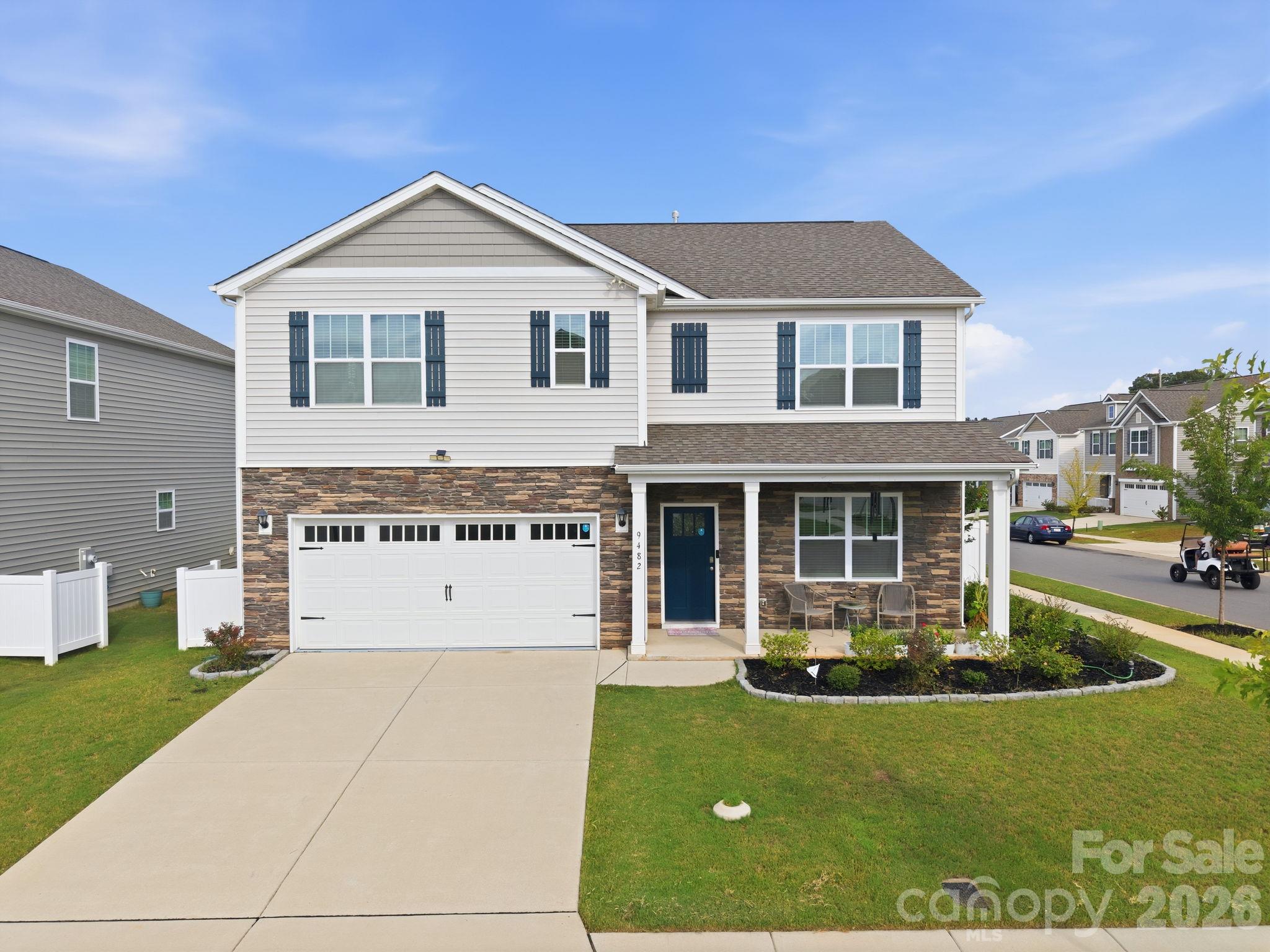 Single Family Residence at 9482 Ketchum Drive, Gastonia, photo 2 of 44