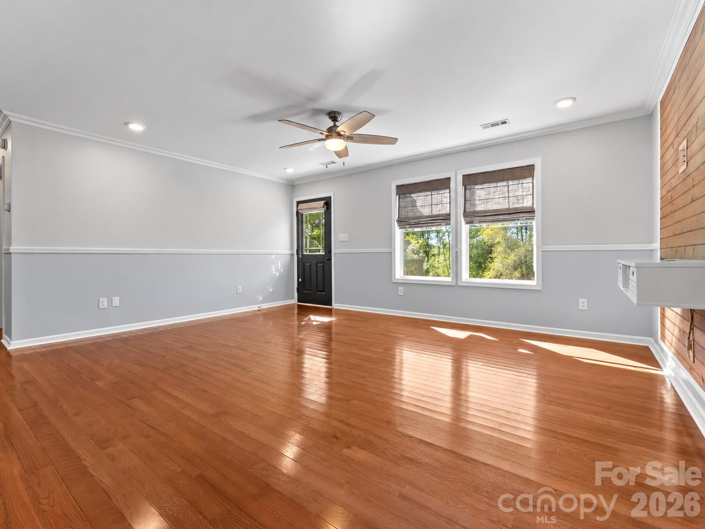 Single Family Residence at 36 Tempie Lane, Arden, photo 7 of 40