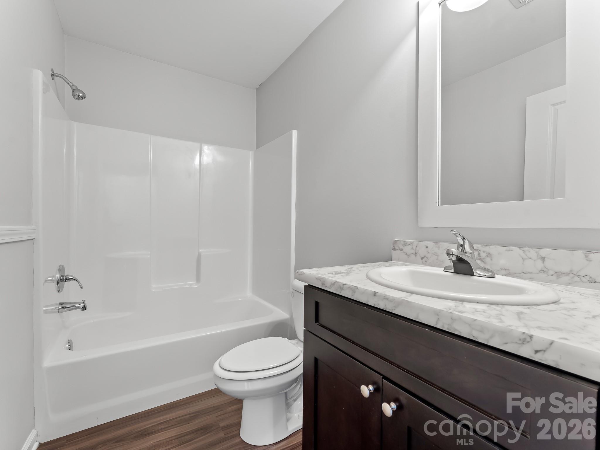 Guest Bathroom - 36 Tempie Lane, Arden