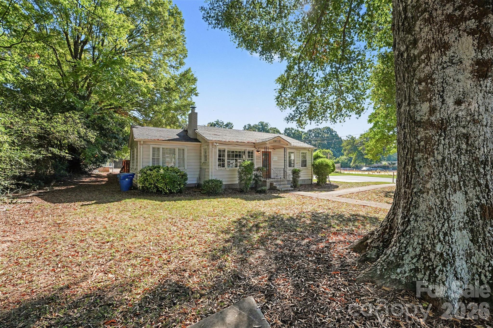 Warehouse/Office at 16112 Old Statesville Road, Huntersville, photo 2 of 19