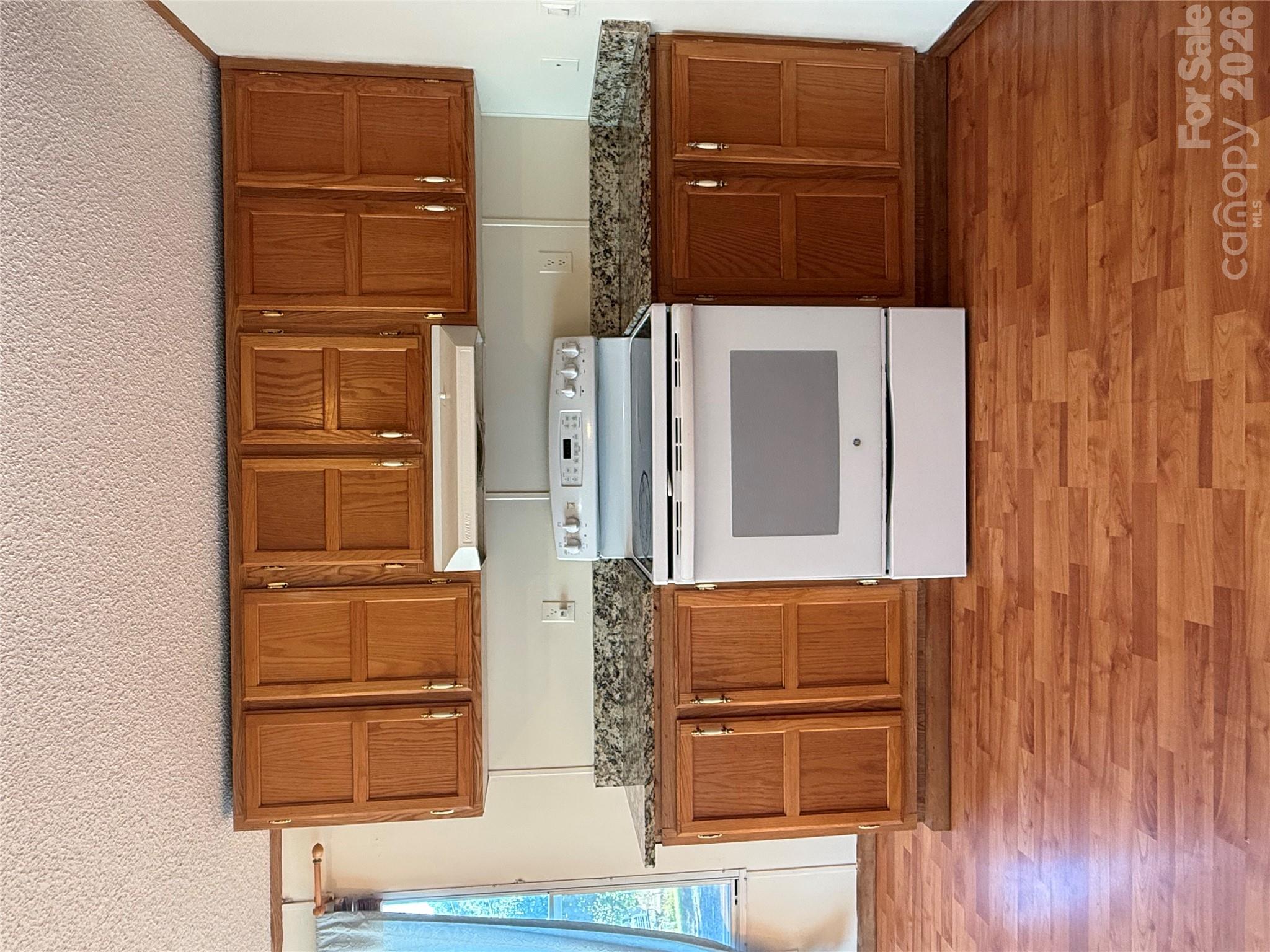 Granite counters - 97 Fair Haven Drive, Burnsville