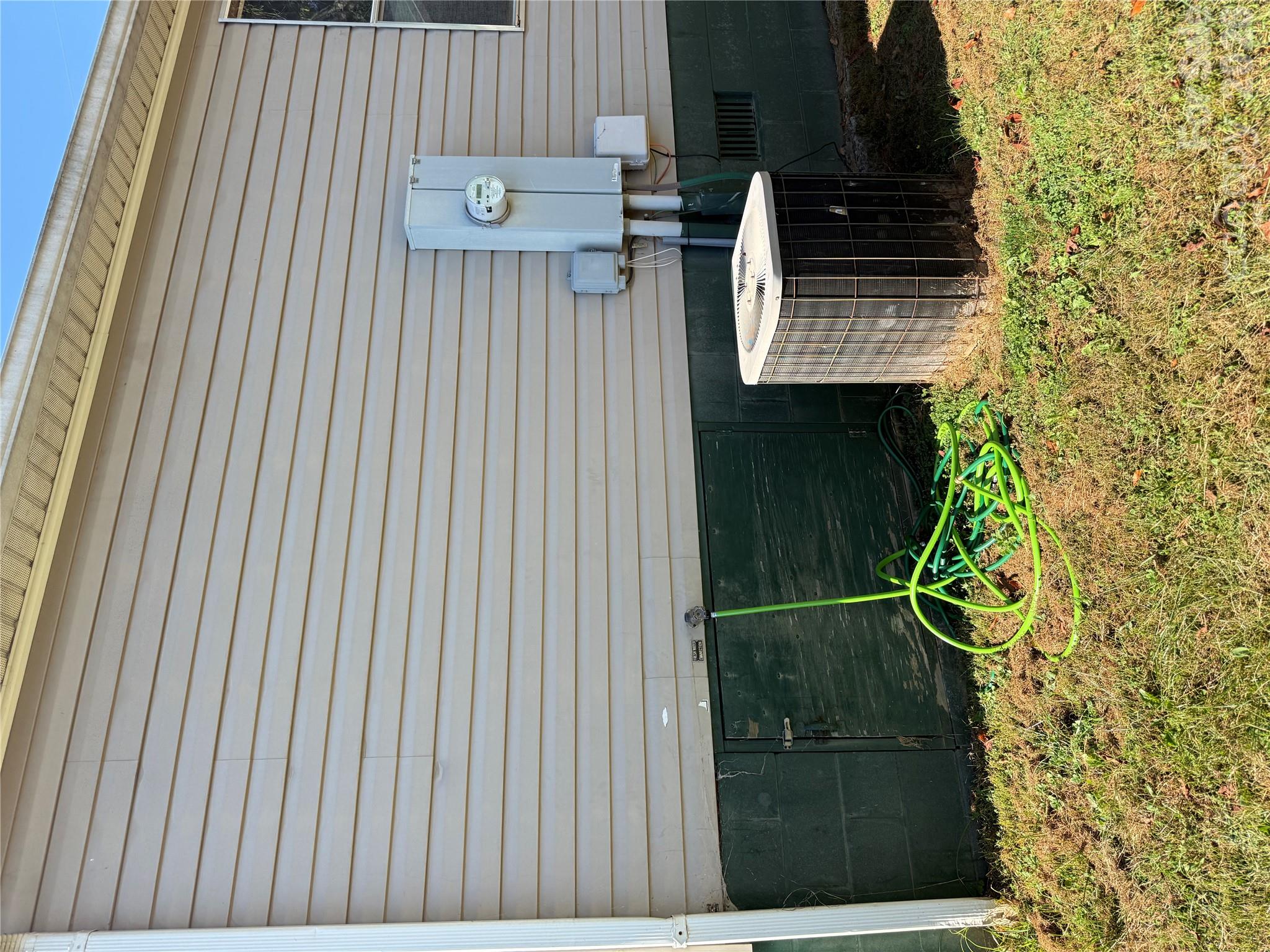 Crawl space access and HVAC - 97 Fair Haven Drive, Burnsville