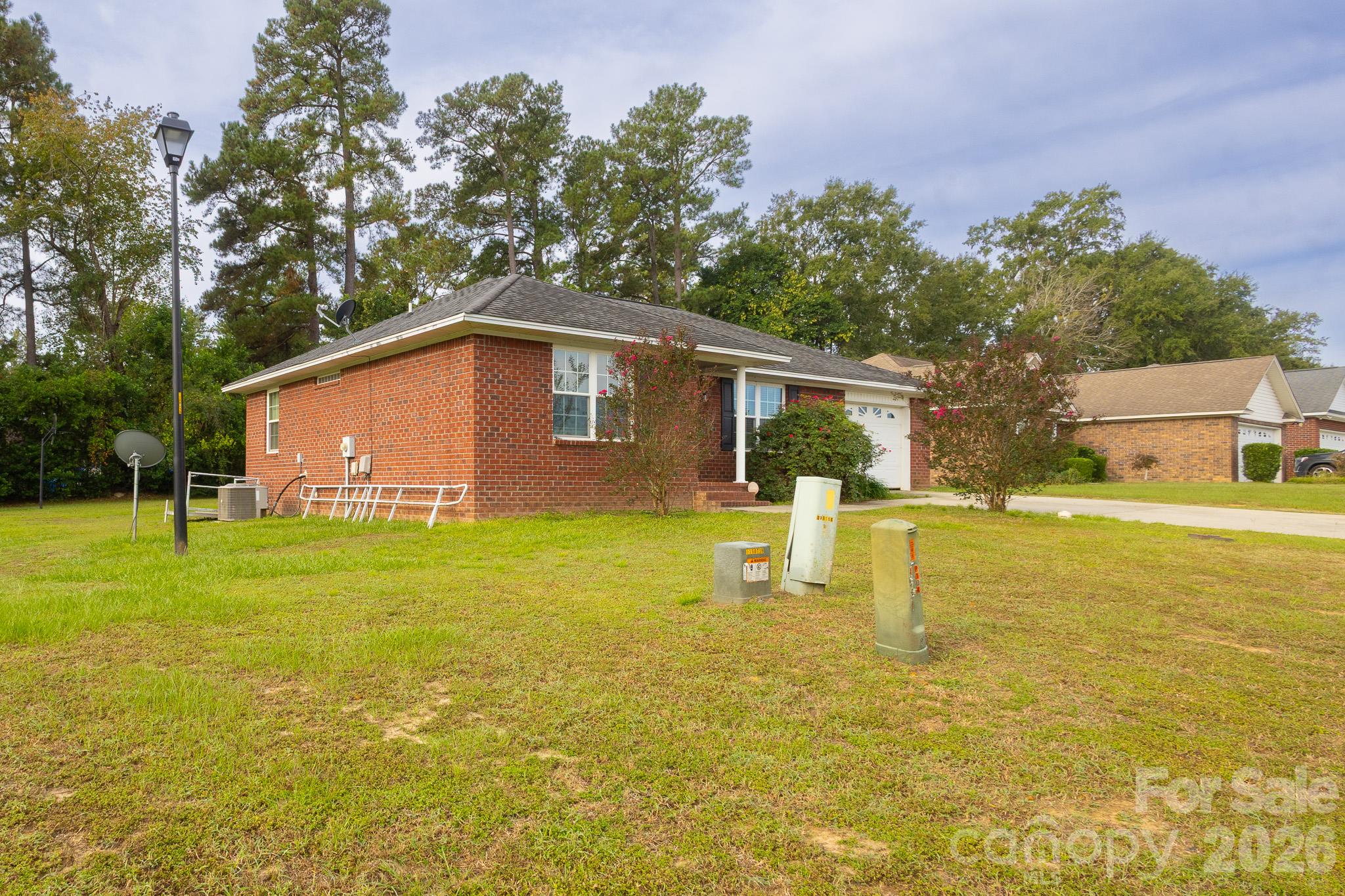Single Family Residence at 214 Andrew Drive, Manning, photo 3 of 26