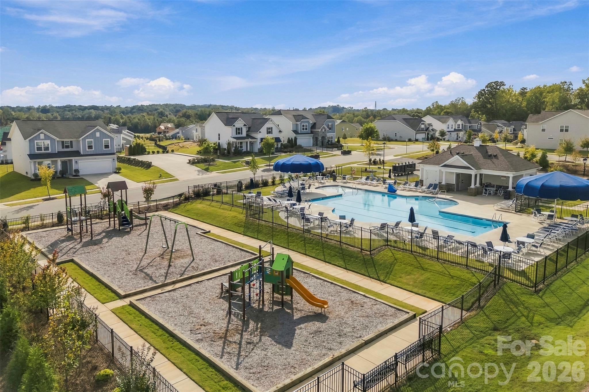 Single Family Residence at 2381 Trundle Drive, Gastonia, photo 45 of 47