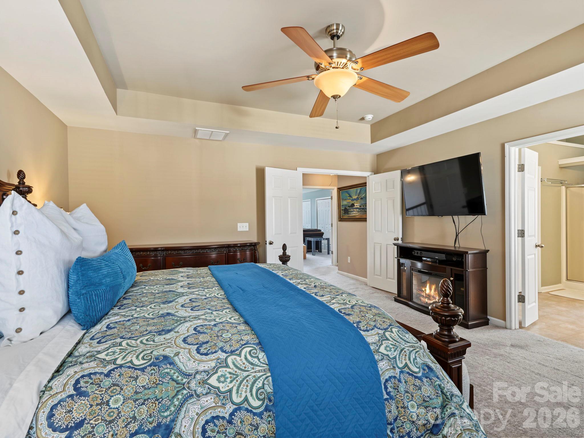 Single Family Residence at 10900 Sand River Court, Davidson, photo 27 of 45