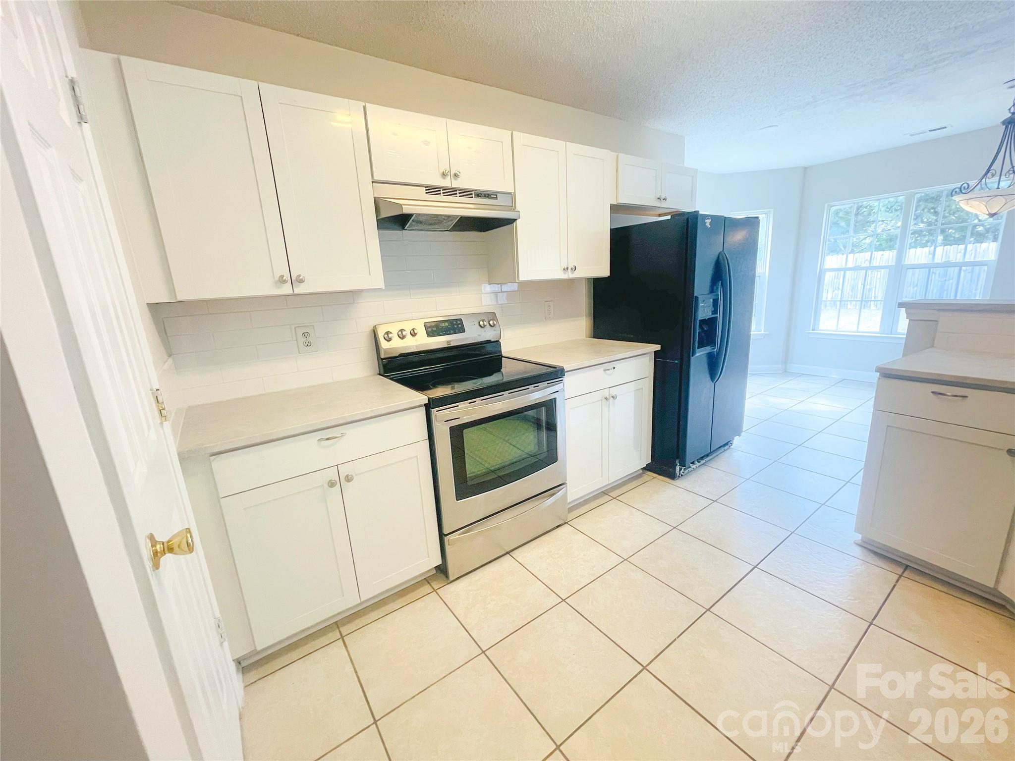 Kitchen - 1011 Cadberry Court, Indian Trail
