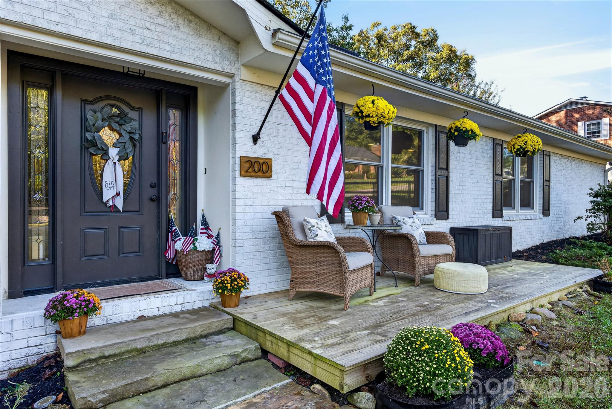 Single Family Residence at 200 Whispering Hills Drive, Hendersonville, photo 14 of 45