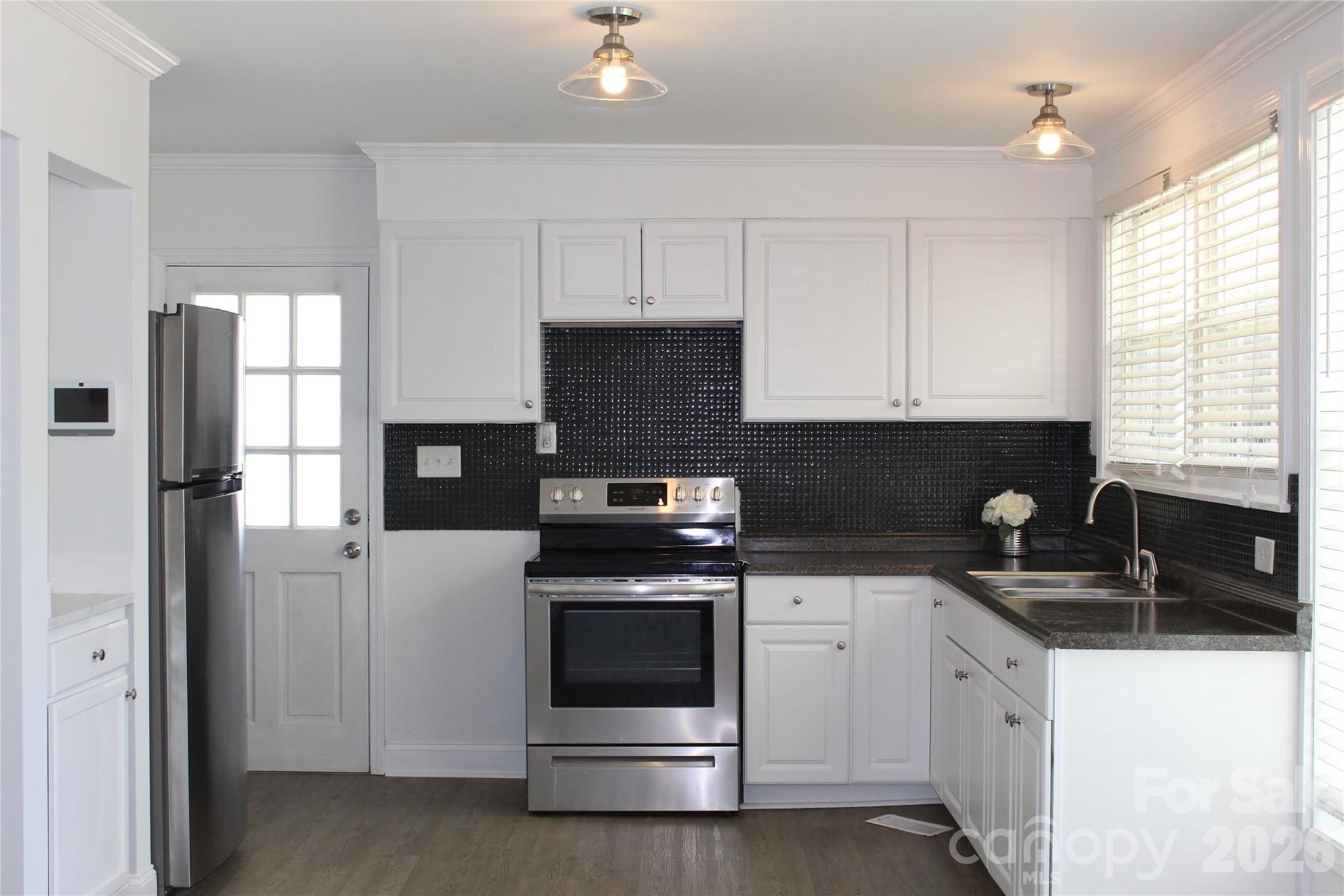 Single Family Residence at 31610 Morton Road, Albemarle, photo 11 of 22