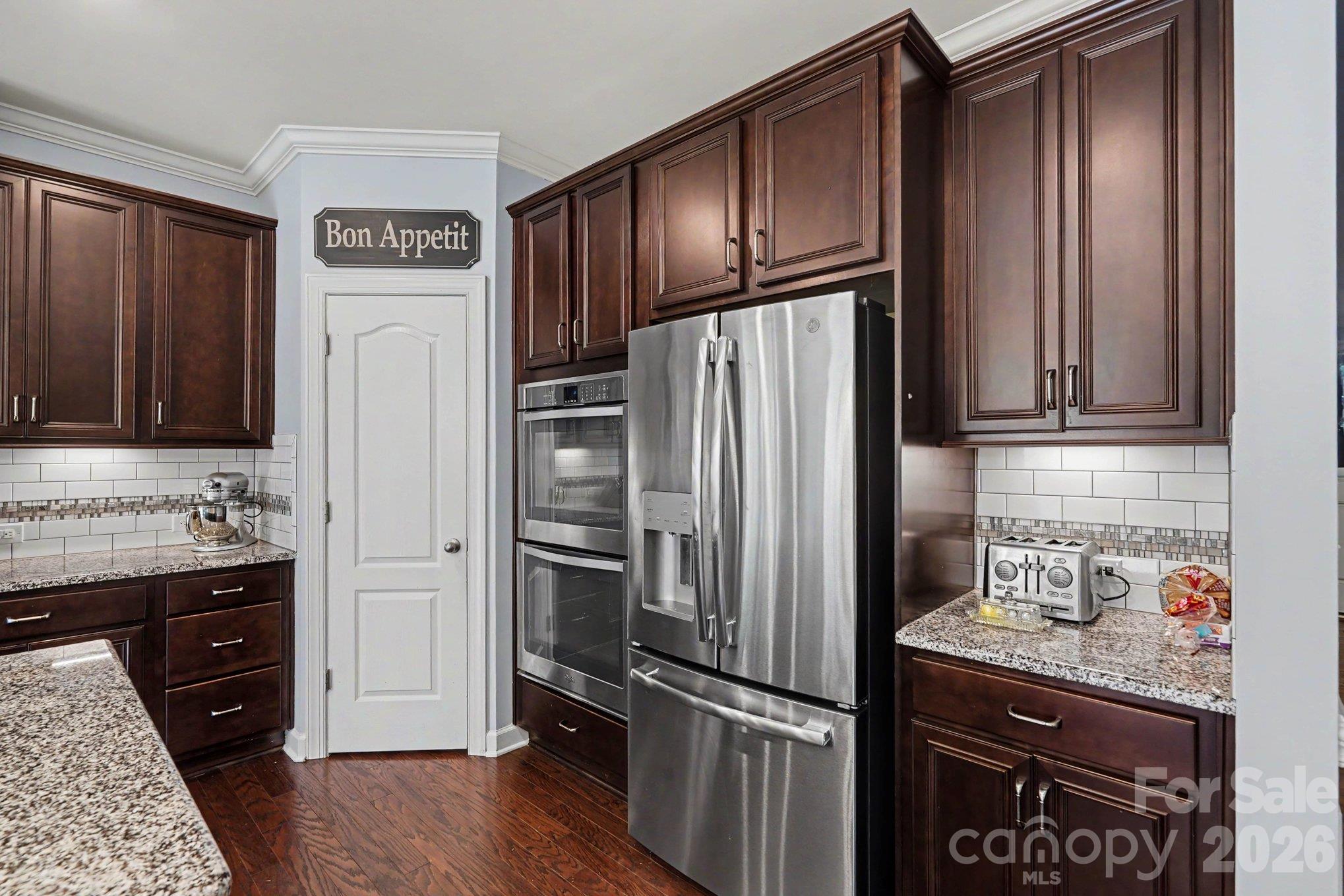 Single Family Residence at 8340 Breton Way, Harrisburg, photo 21 of 46