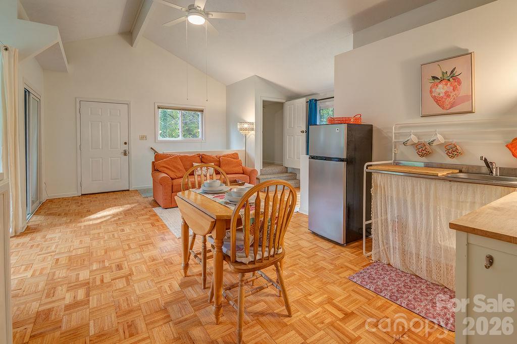 Single Family Residence at 5 Parkway Creek Drive, Asheville, photo 25 of 44