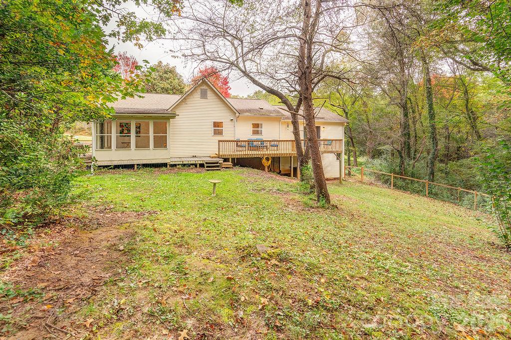 Single Family Residence at 5 Parkway Creek Drive, Asheville, photo 41 of 44