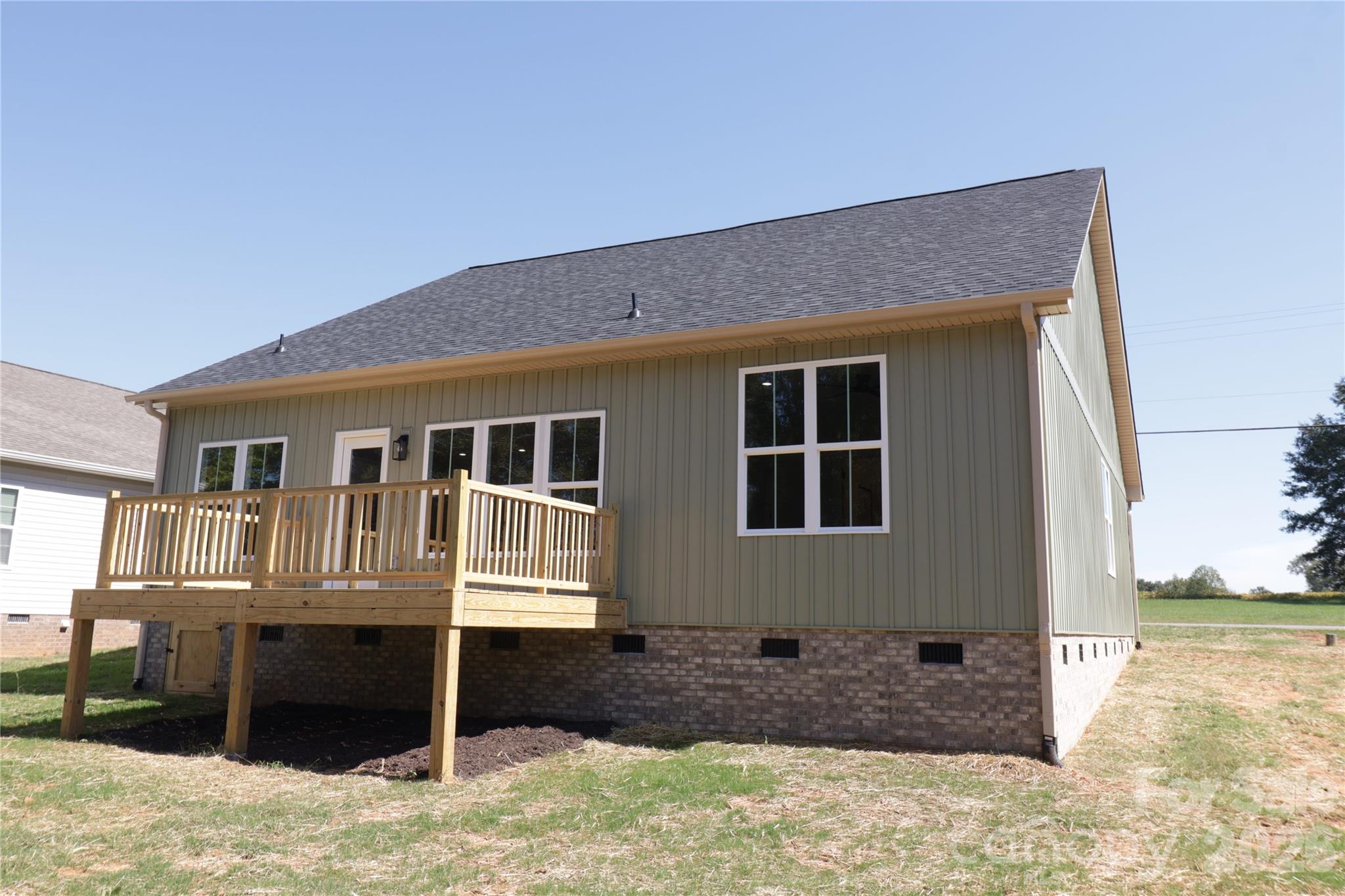 Single Family Residence at 103 Hillcrest Street, Shelby, photo 4 of 26