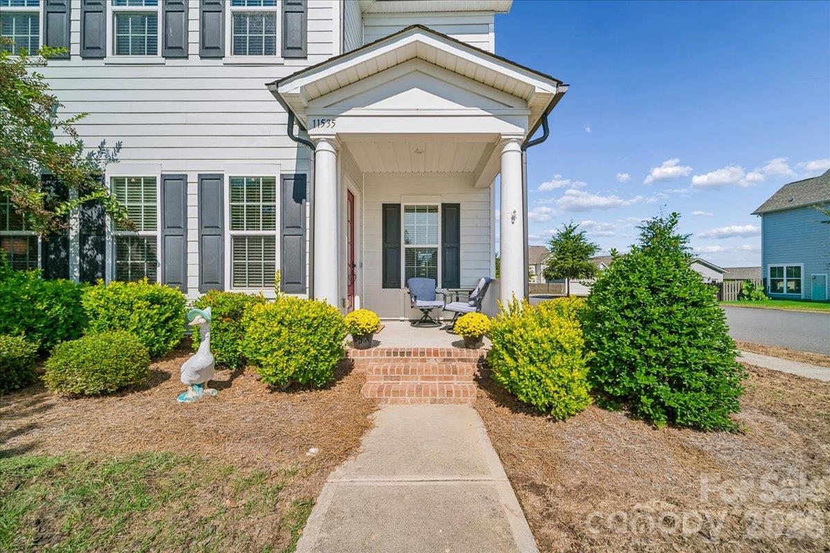 Single Family Residence at 11535 Miller Road, Pineville, photo 2 of 43