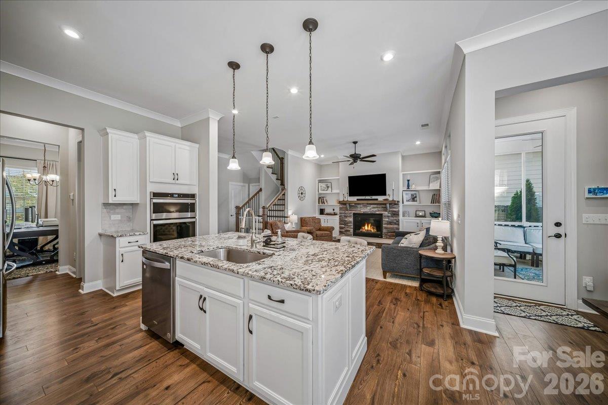 Single Family Residence at 11535 Miller Road, Pineville, photo 14 of 43
