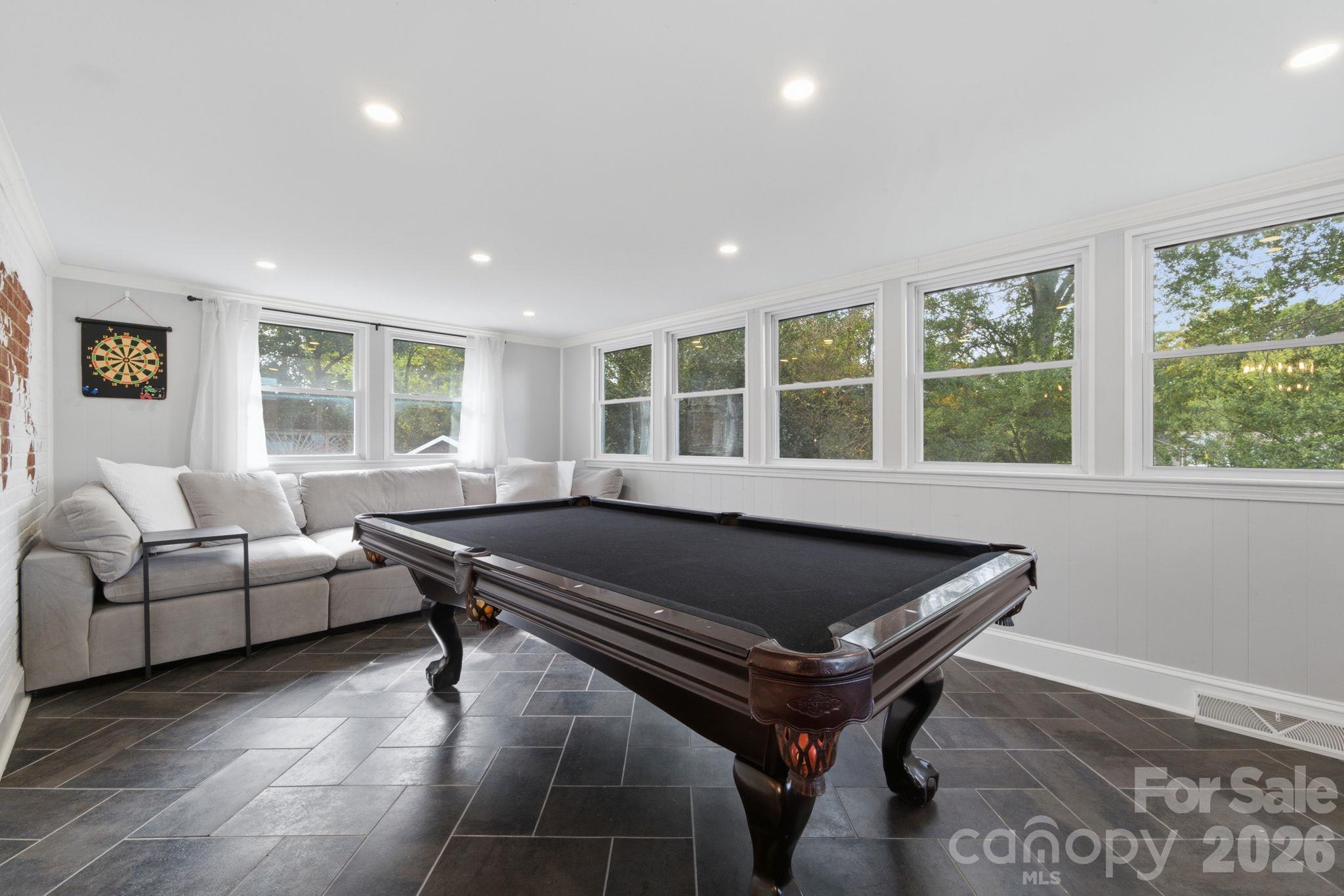 Large Sunroom - 6520 Candlewood Drive, Charlotte