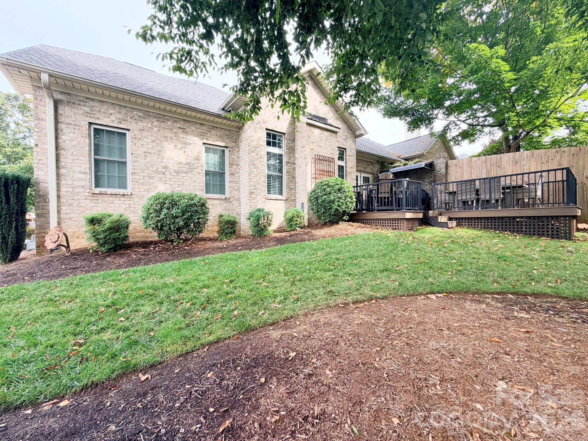 Townhouse at 149 42nd Avenue Drive NW, Hickory, photo 36 of 37