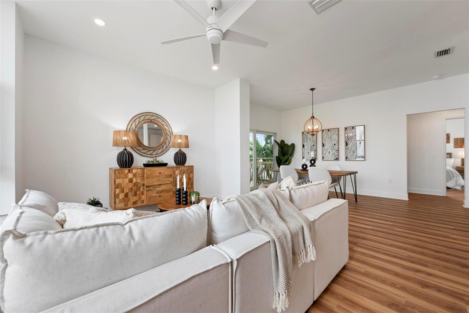 Condominium at 550 W FLAMINGO DR #2, VENICE, photo 8 of 63