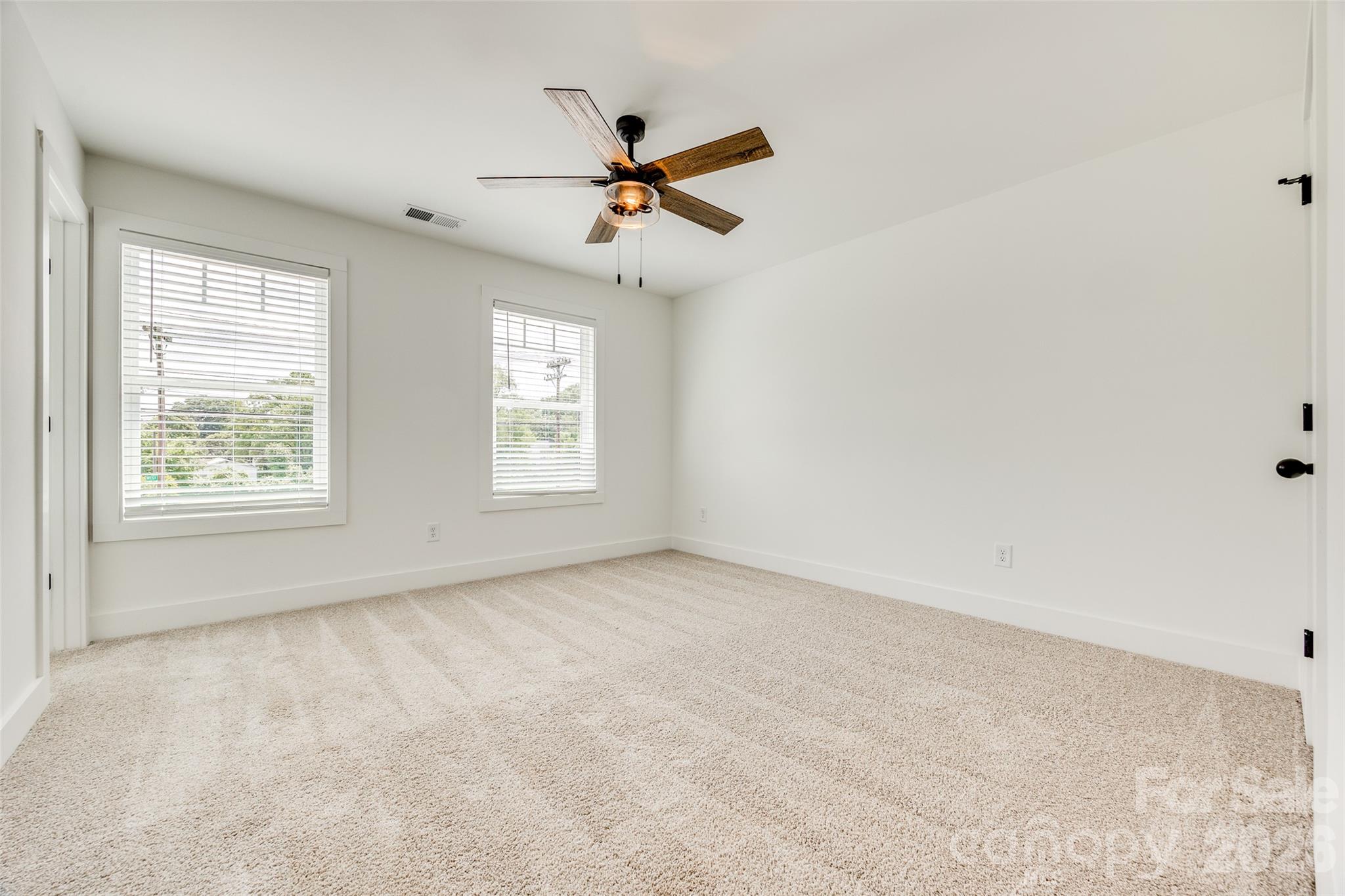 Single Family Residence at 2336 West Boulevard, Charlotte, photo 12 of 17