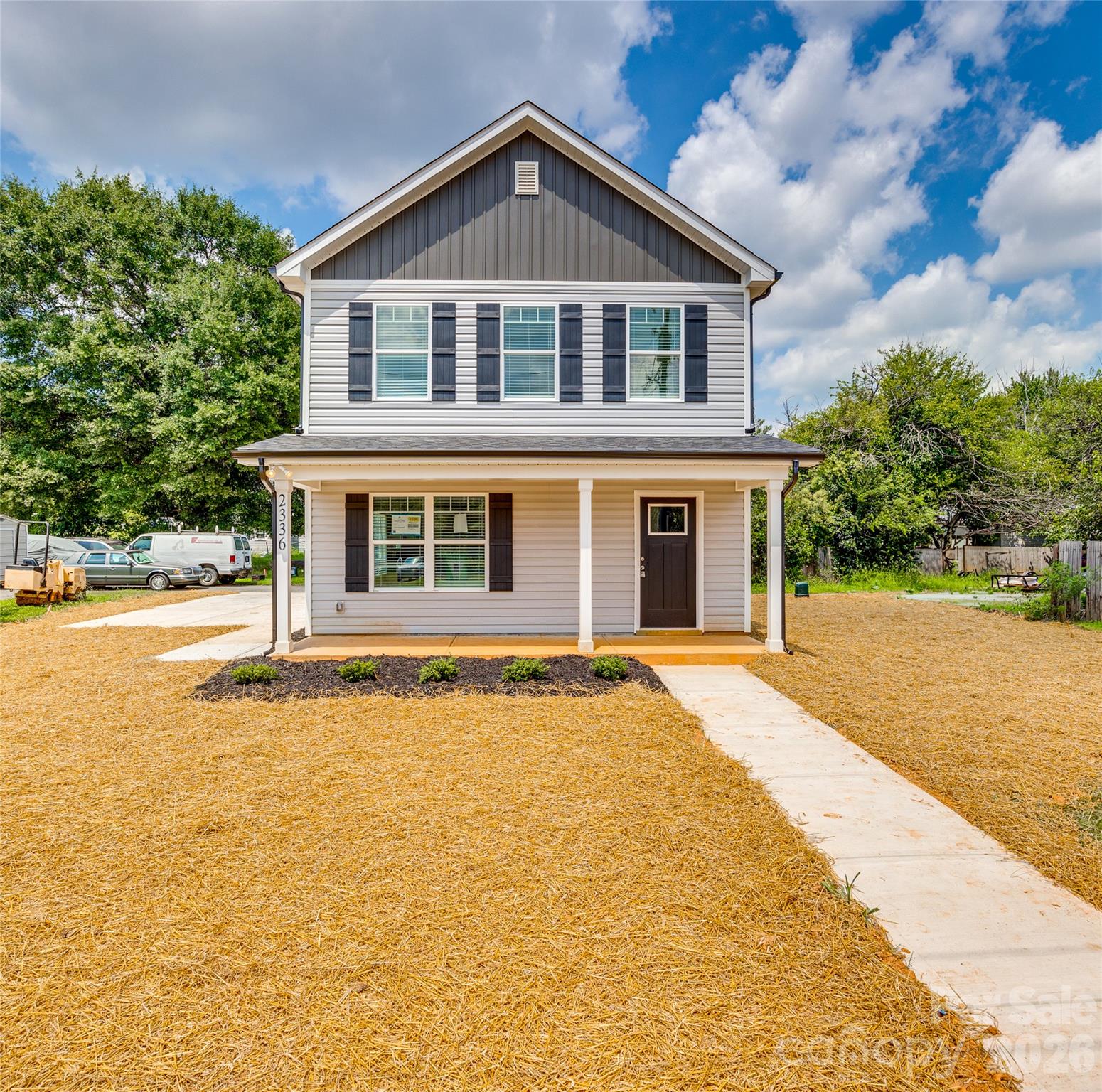 Single Family Residence at 2336 West Boulevard, Charlotte, photo 15 of 17