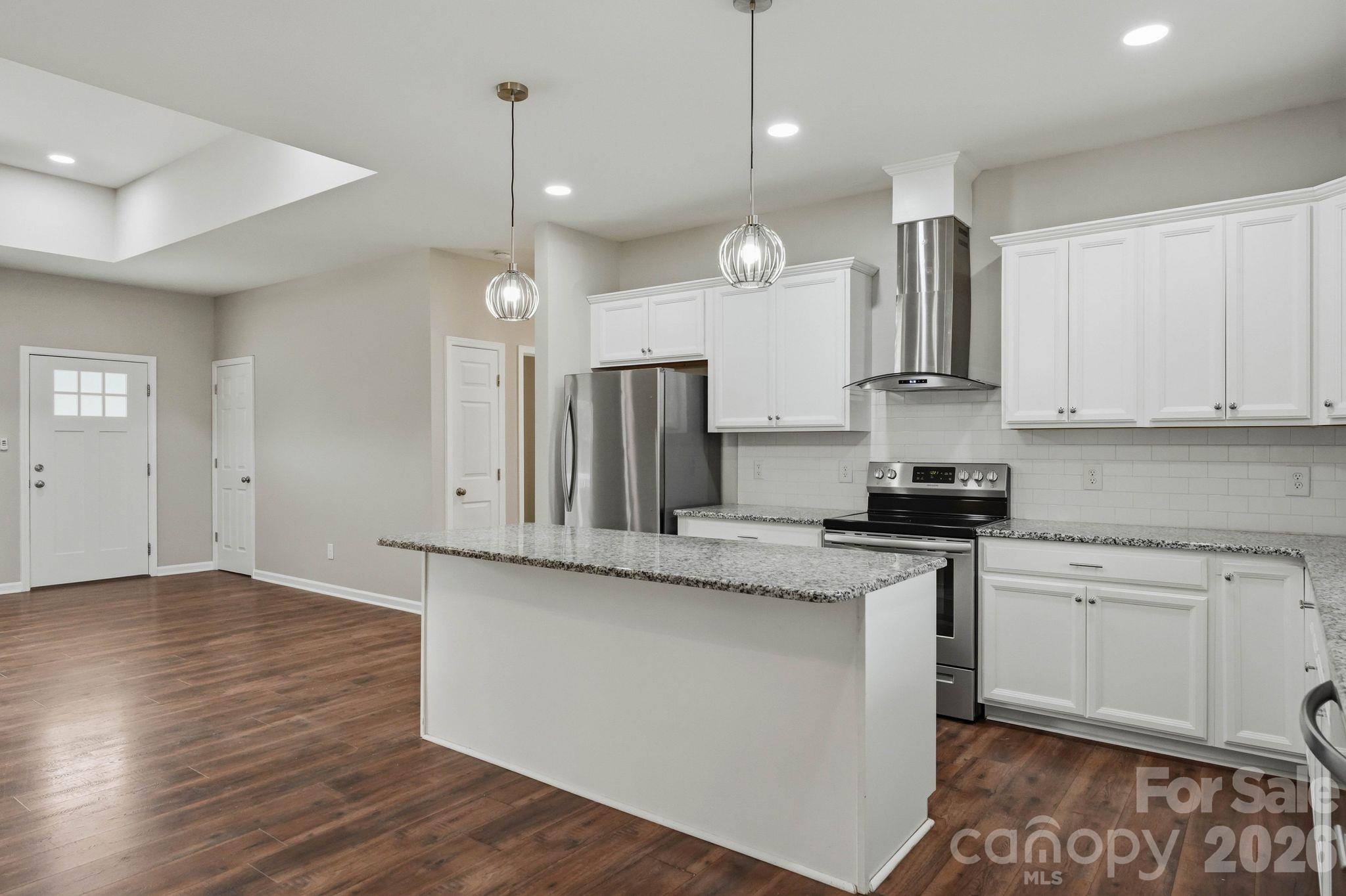 Single Family Residence at 7667 Sarah Drive, Denver, photo 10 of 27