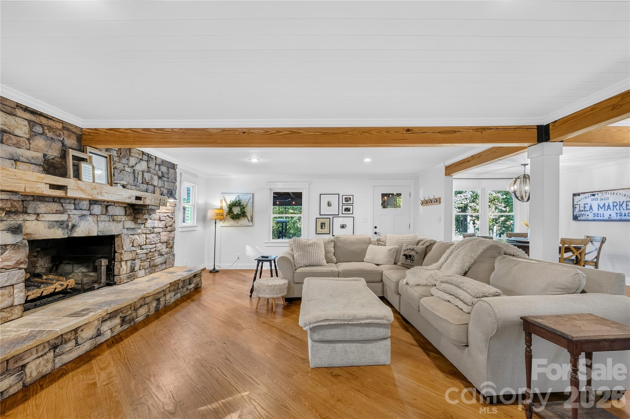 Single Family Residence at 13923 Asbury Chapel Road, Huntersville, photo 19 of 46