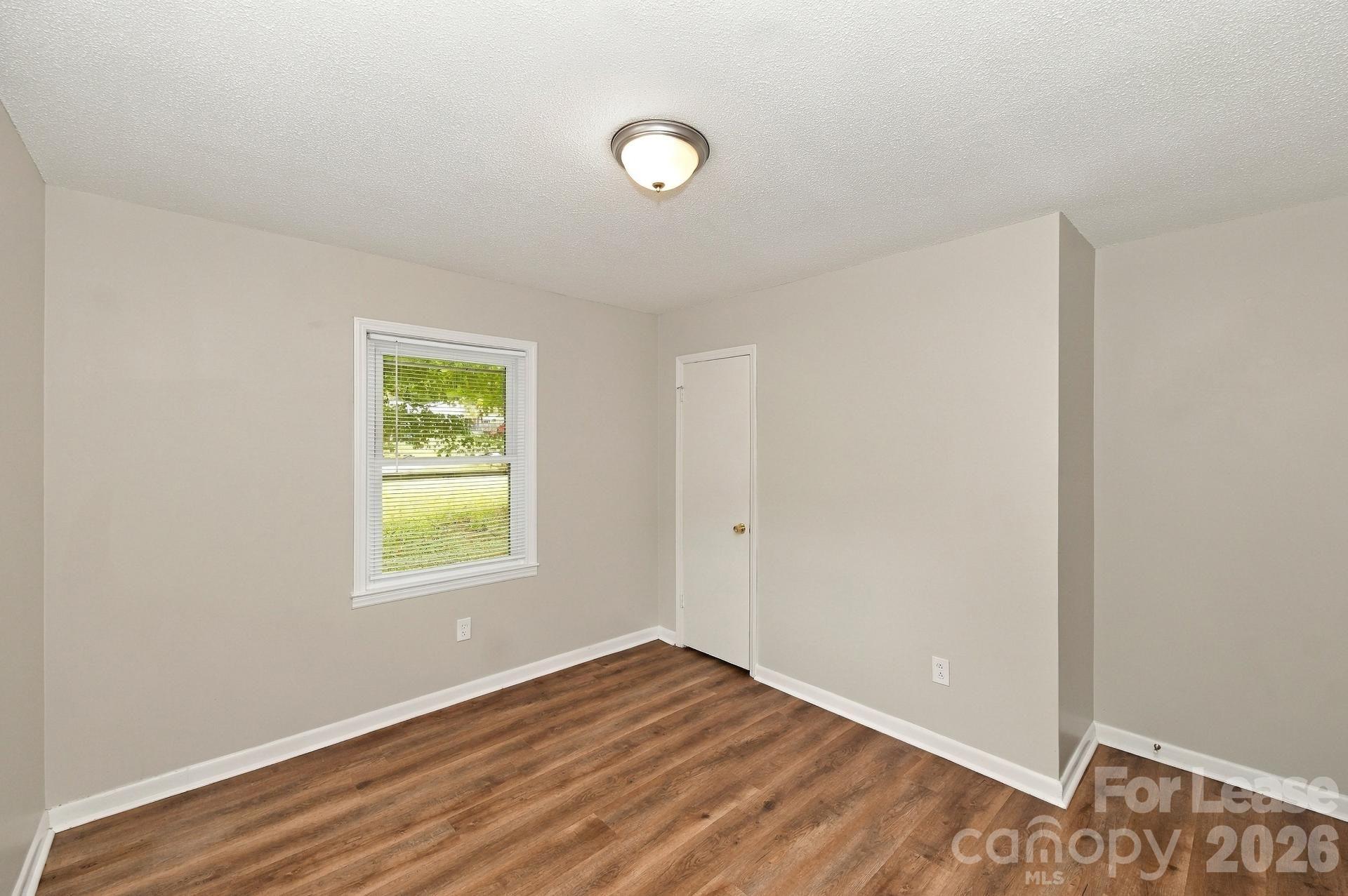 Single Family Residence at 198 Harriet Lane, Statesville, photo 3 of 5
