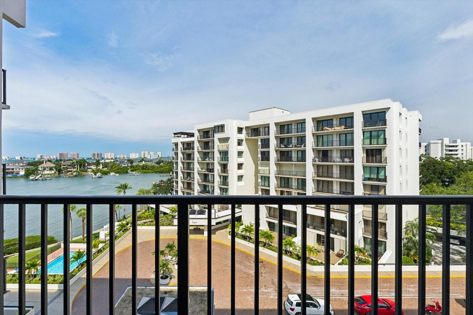 Condominium at 6 BELLEVIEW BLVD #604, BELLEAIR, photo 10 of 45