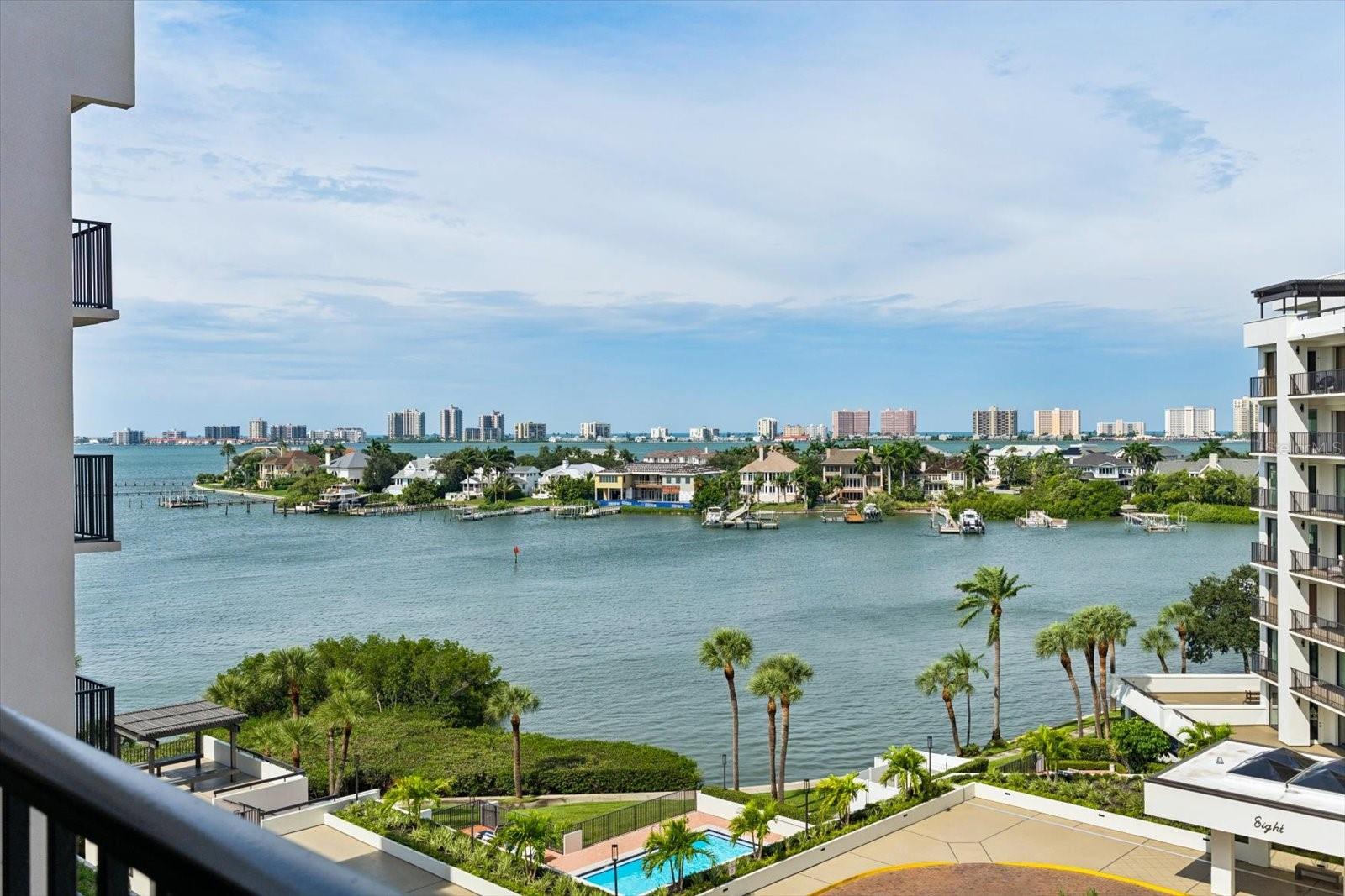 Condominium at 6 BELLEVIEW BLVD #604, BELLEAIR, photo 14 of 45