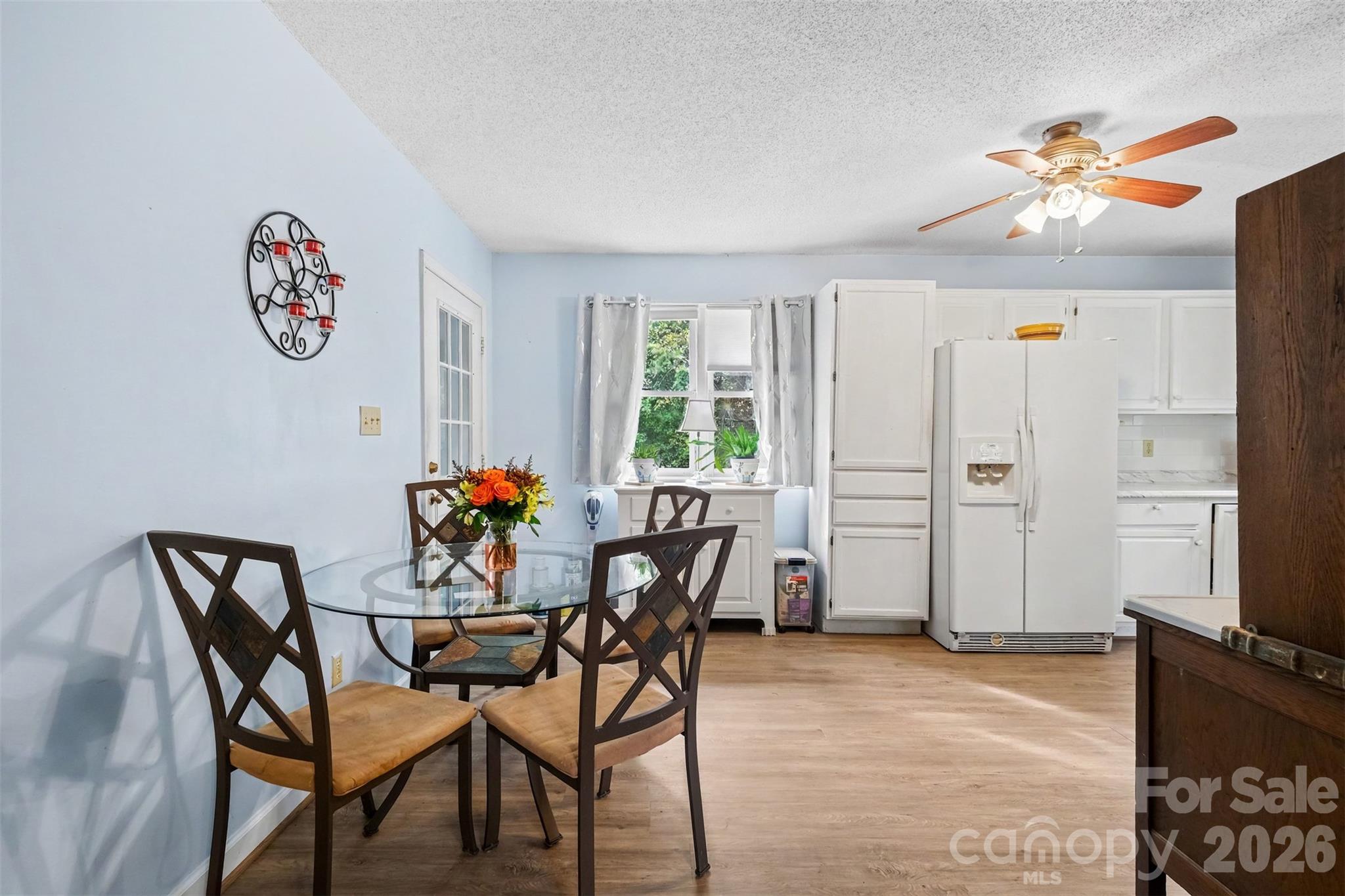 Single Family Residence at 1617 Lawing Road, Charlotte, photo 10 of 35