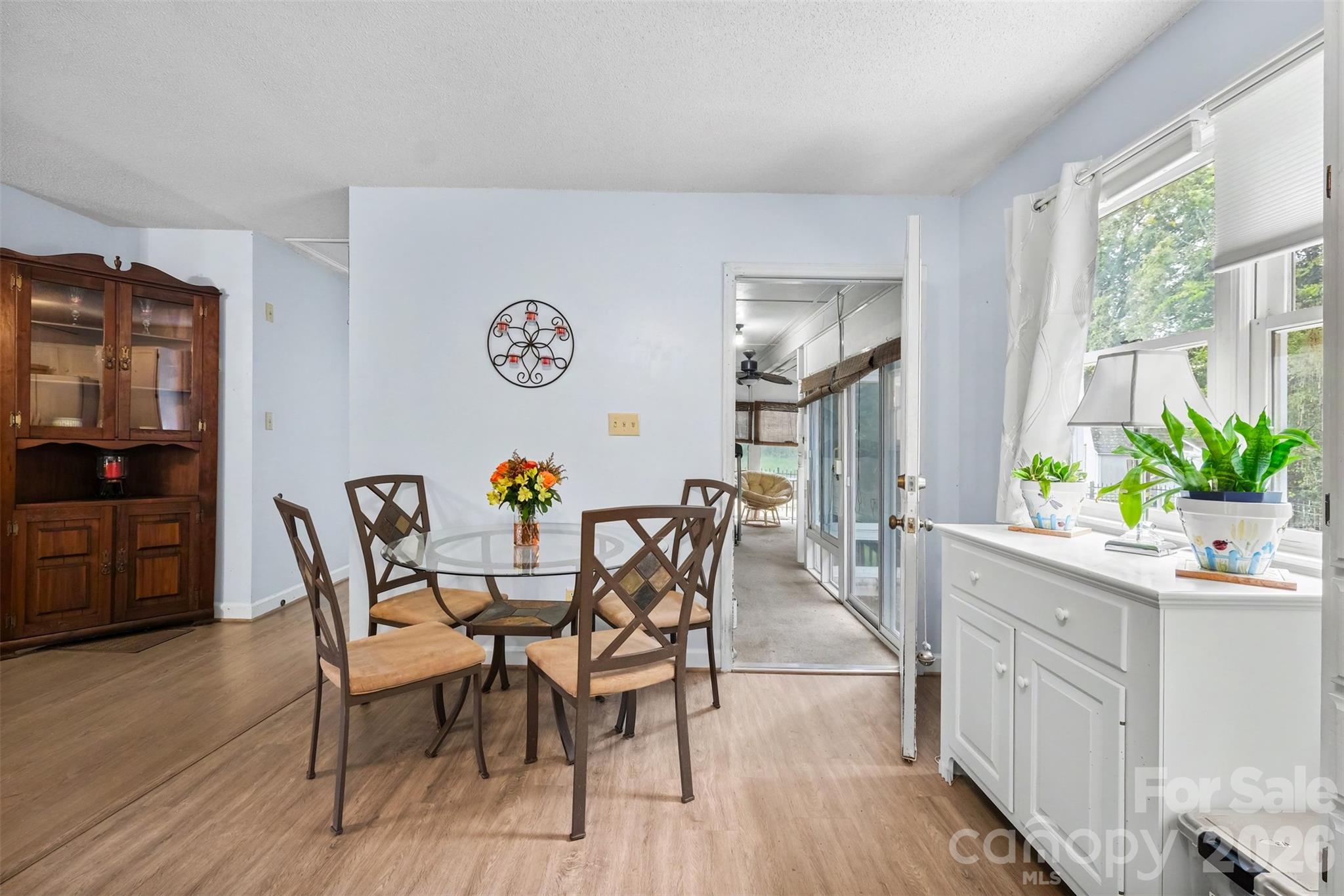 Single Family Residence at 1617 Lawing Road, Charlotte, photo 11 of 35
