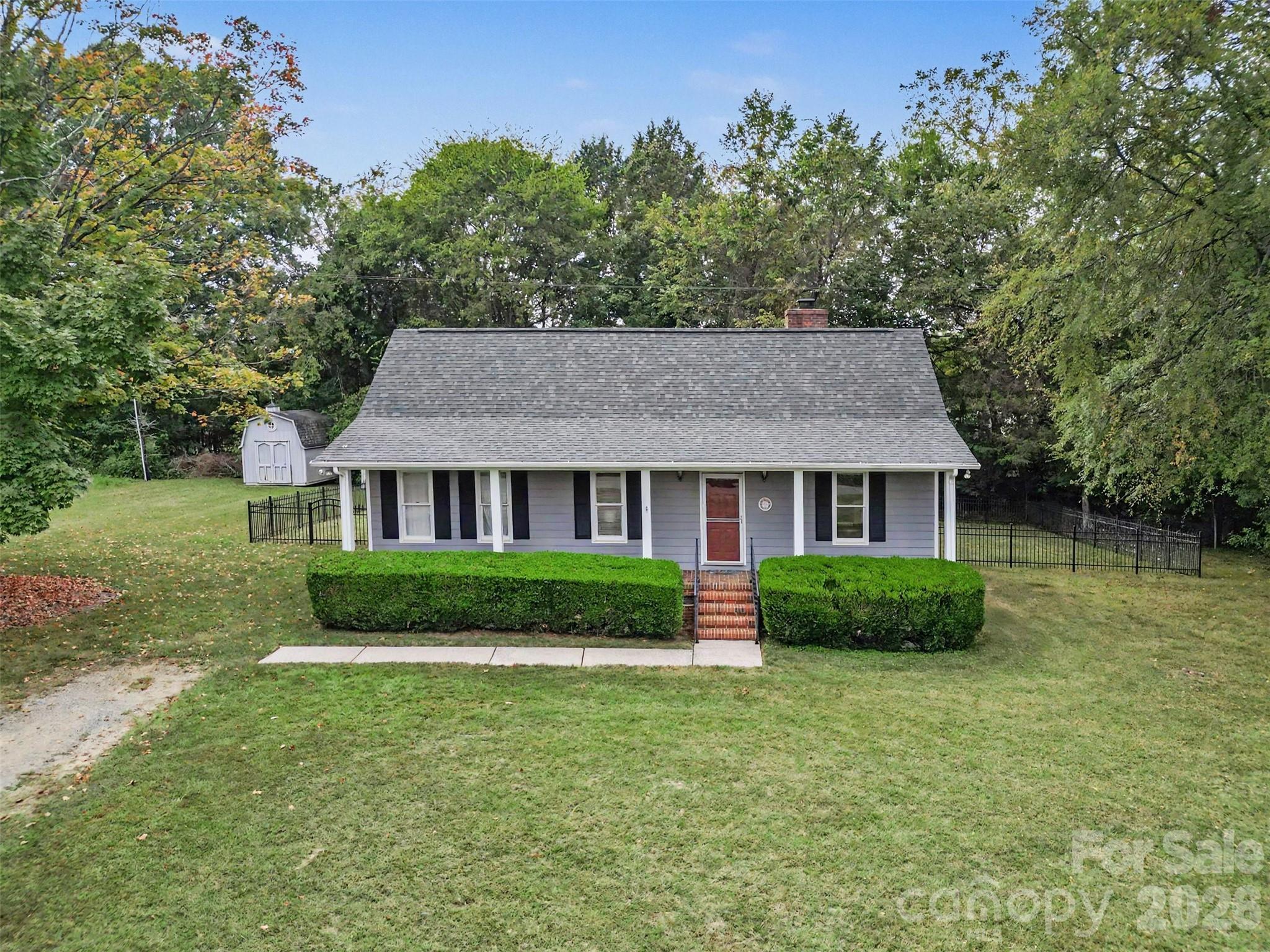Single Family Residence at 1617 Lawing Road, Charlotte, photo 33 of 35